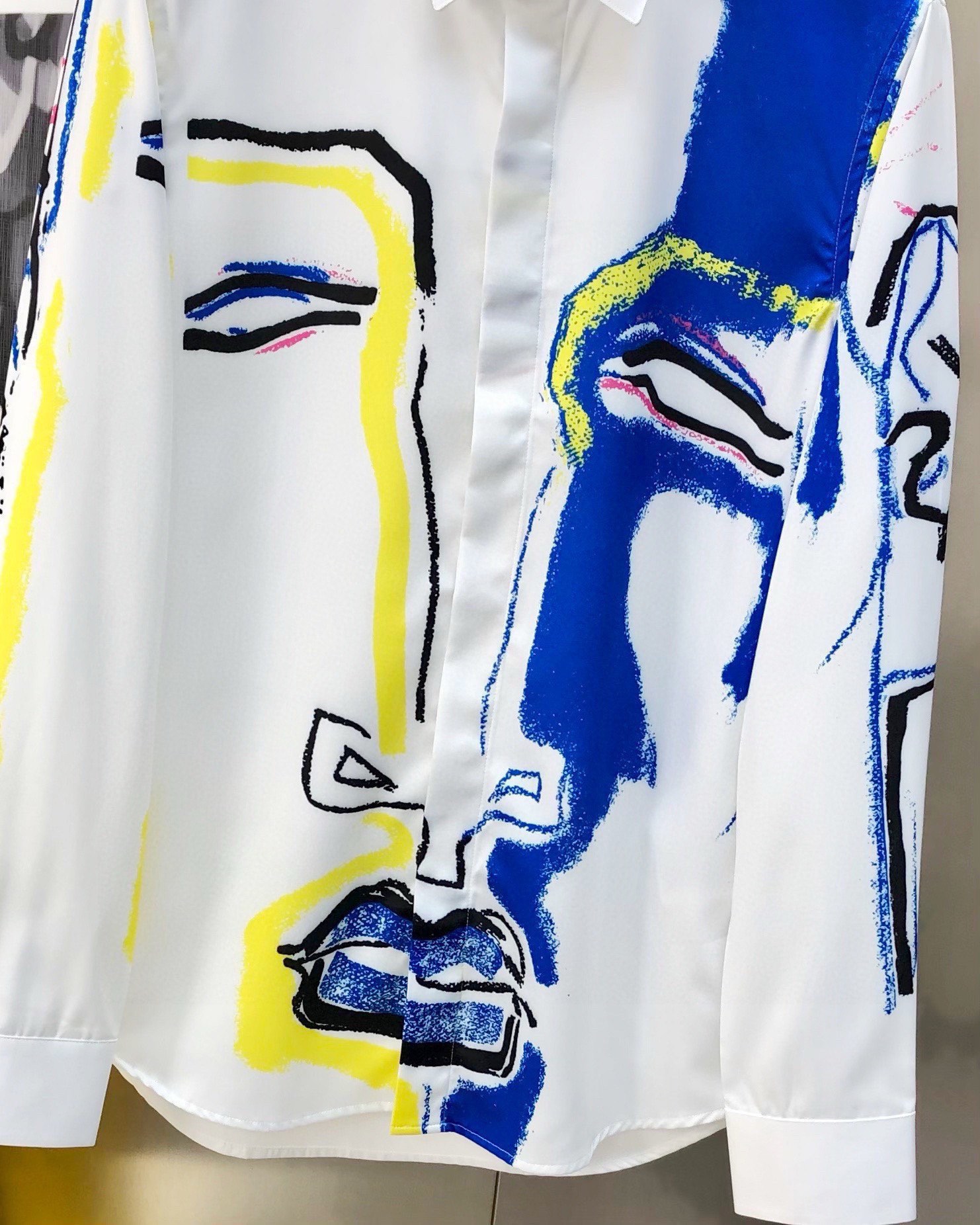 Moschino Long-Sleeve Shirt: High-Fashion Co-Sale with Digital Print Logo & Custom Cotton - 图片 5