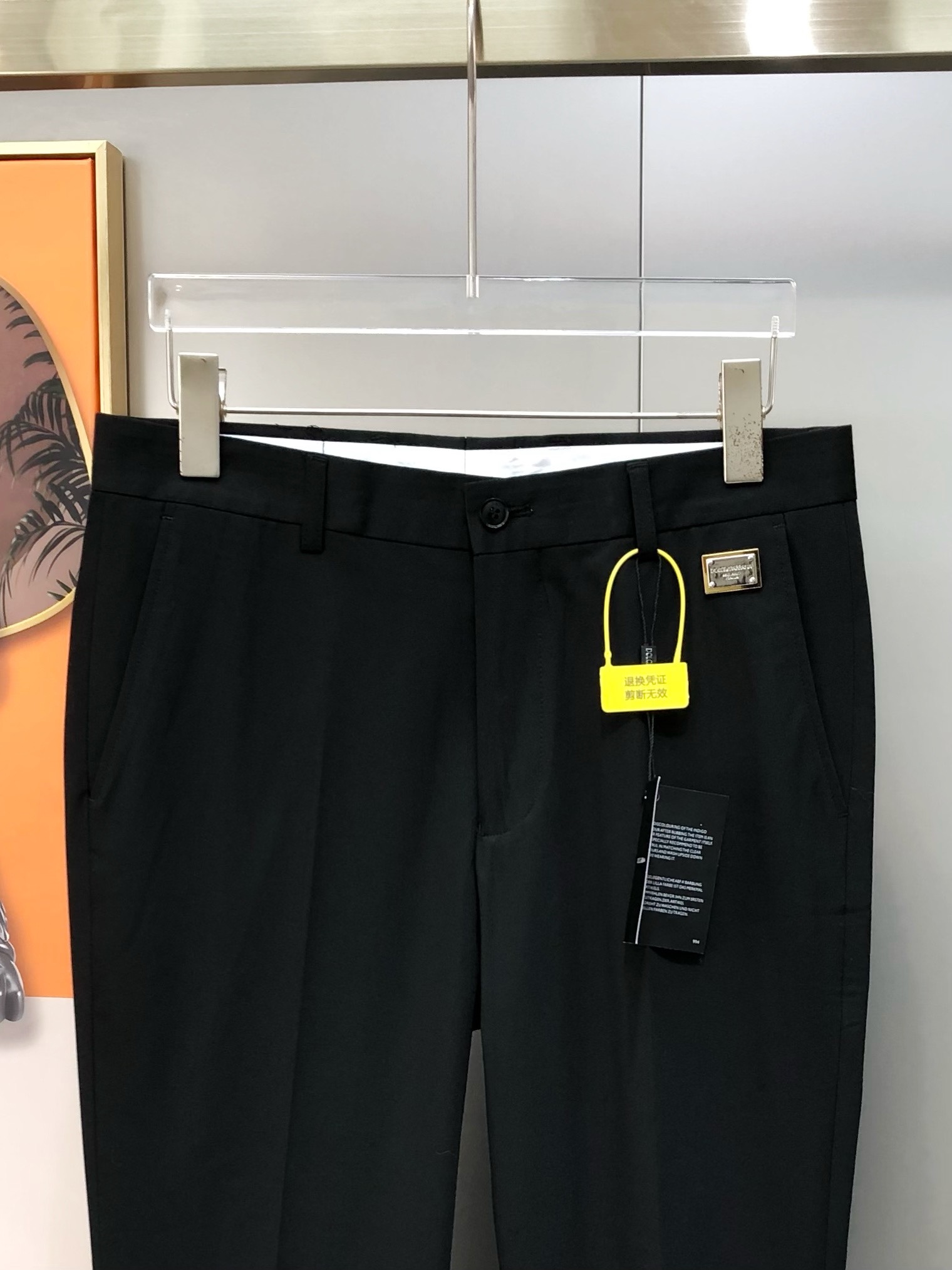 2025 New Male Commercial Leisure Shorts: High-End, Metallic Designs, Customized Originals - 图片 4