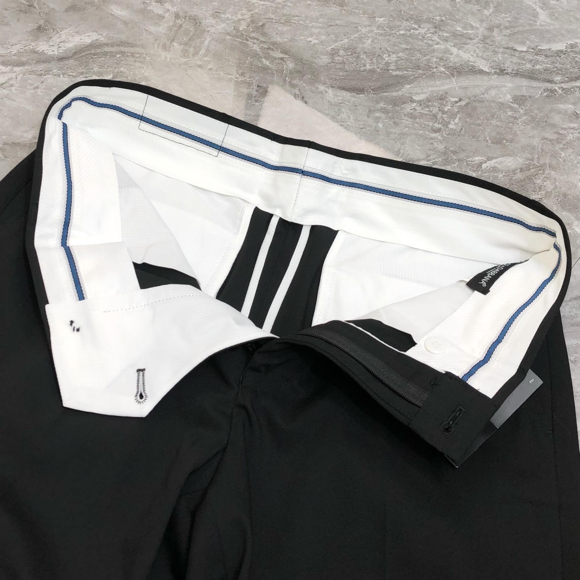 2025 New Male Commercial Leisure Shorts: High-End, Metallic Designs, Customized Originals - 图片 9