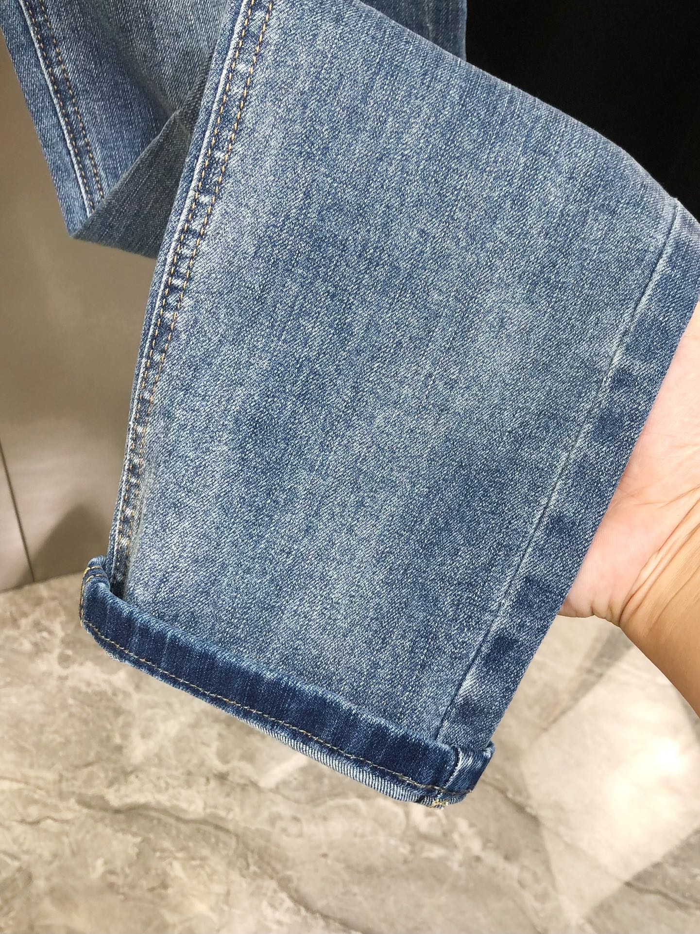2025 Spring/Summer High-End Custom Short-Legged Jeans: Unique Design, Premium Quality, Comfortable Fit - 图片 9