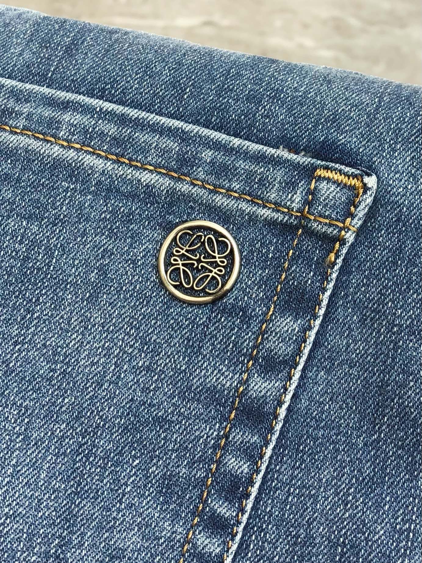 2025 Spring/Summer High-End Custom Short-Legged Jeans: Unique Design, Premium Quality, Comfortable Fit - 图片 8
