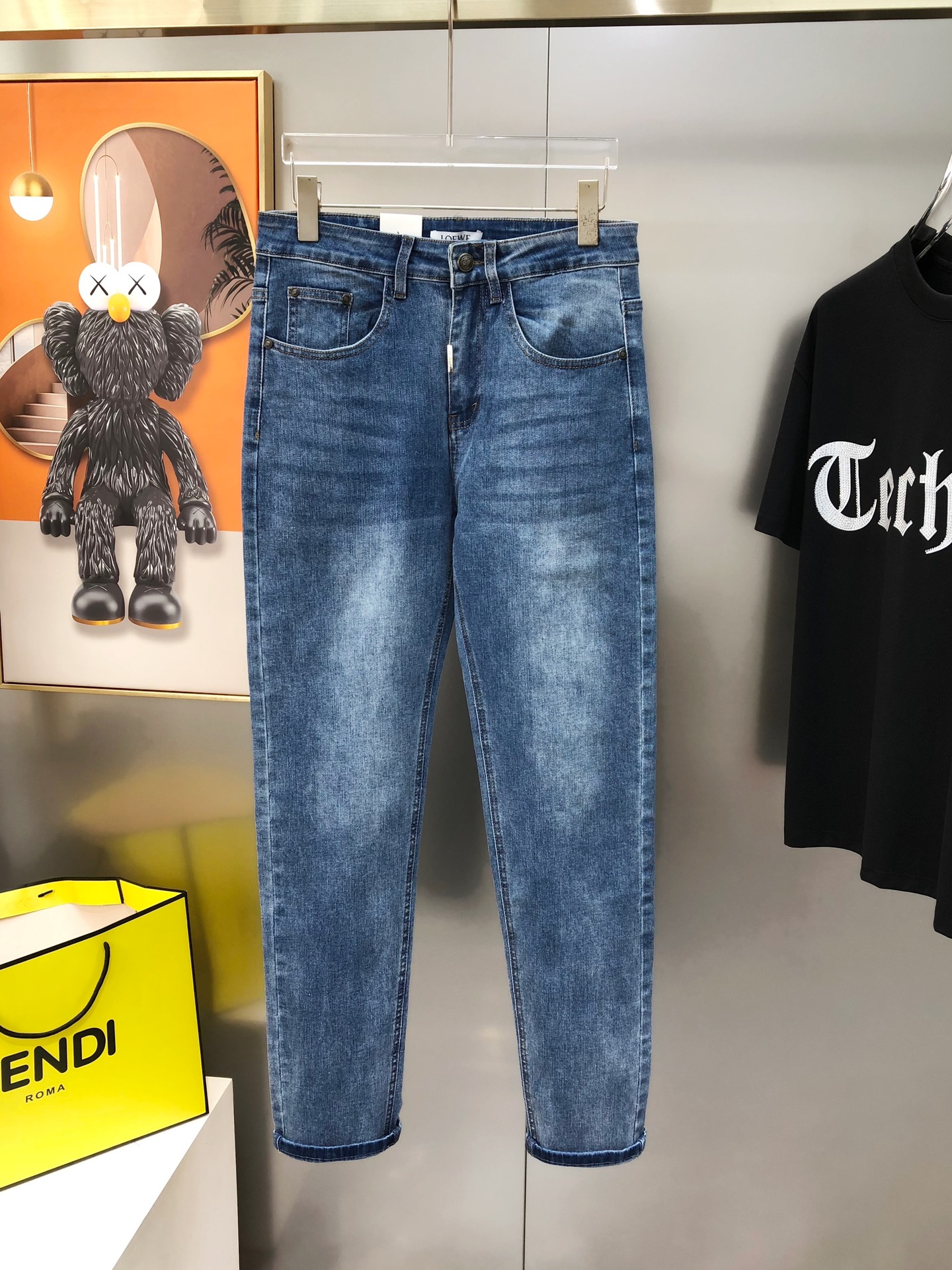 2025 Spring/Summer High-End Custom Short-Legged Jeans: Unique Design, Premium Quality, Comfortable Fit - 图片 2