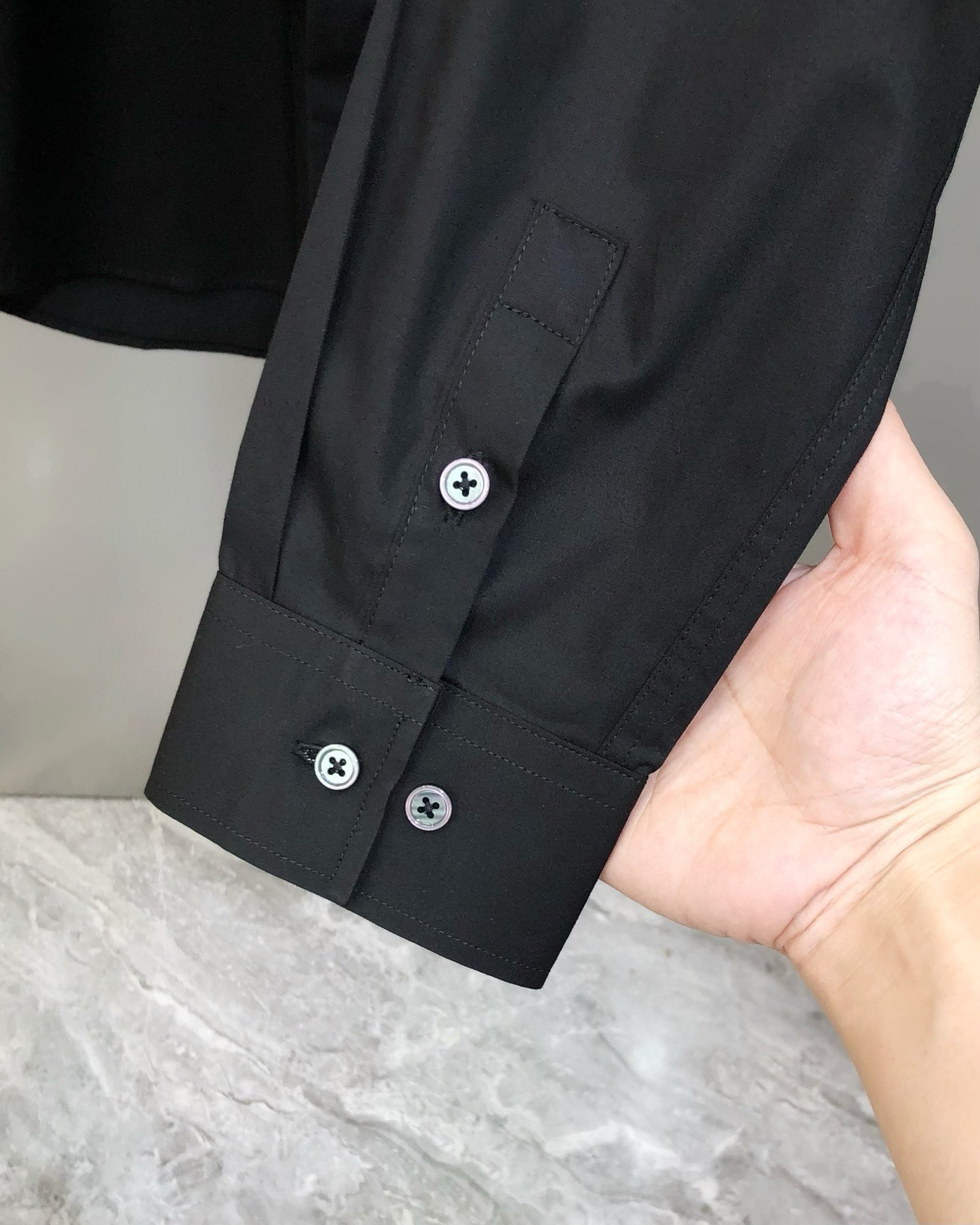 New Men’s First-Class Long-Sleeve Shirts with Original Buttons and Skin-Comfort Fabric - 图片 6