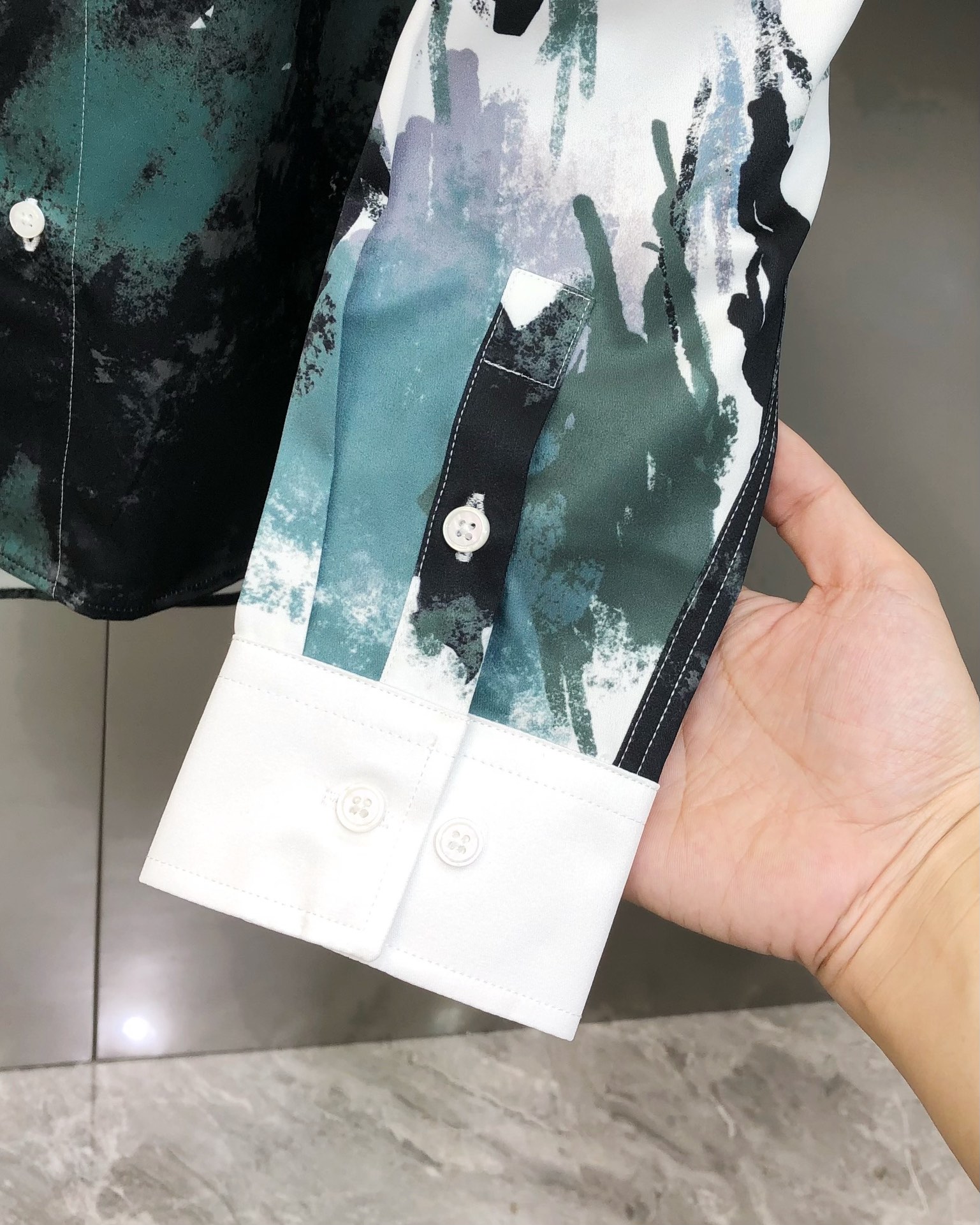 High-Quality Men’s Long-Sleeve Shirts by P600 YSL: Fashionable, Co-Sale Online, Customizable Fabrics - 图片 7