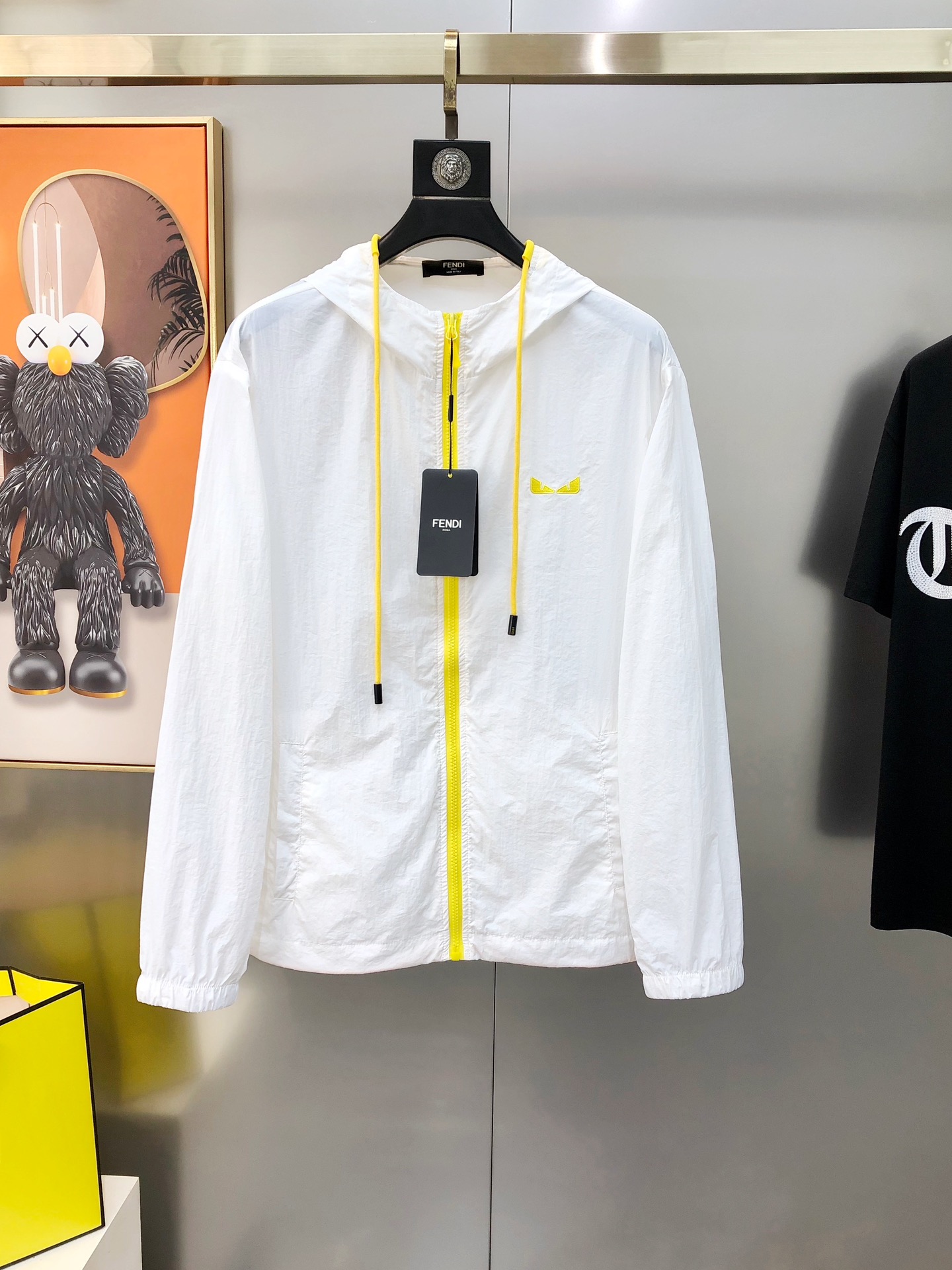 “Summer 2025 Men’s Jacket Collection: Stylish, High-Quality, Sun Protection, Embroidered Design” - 图片 2
