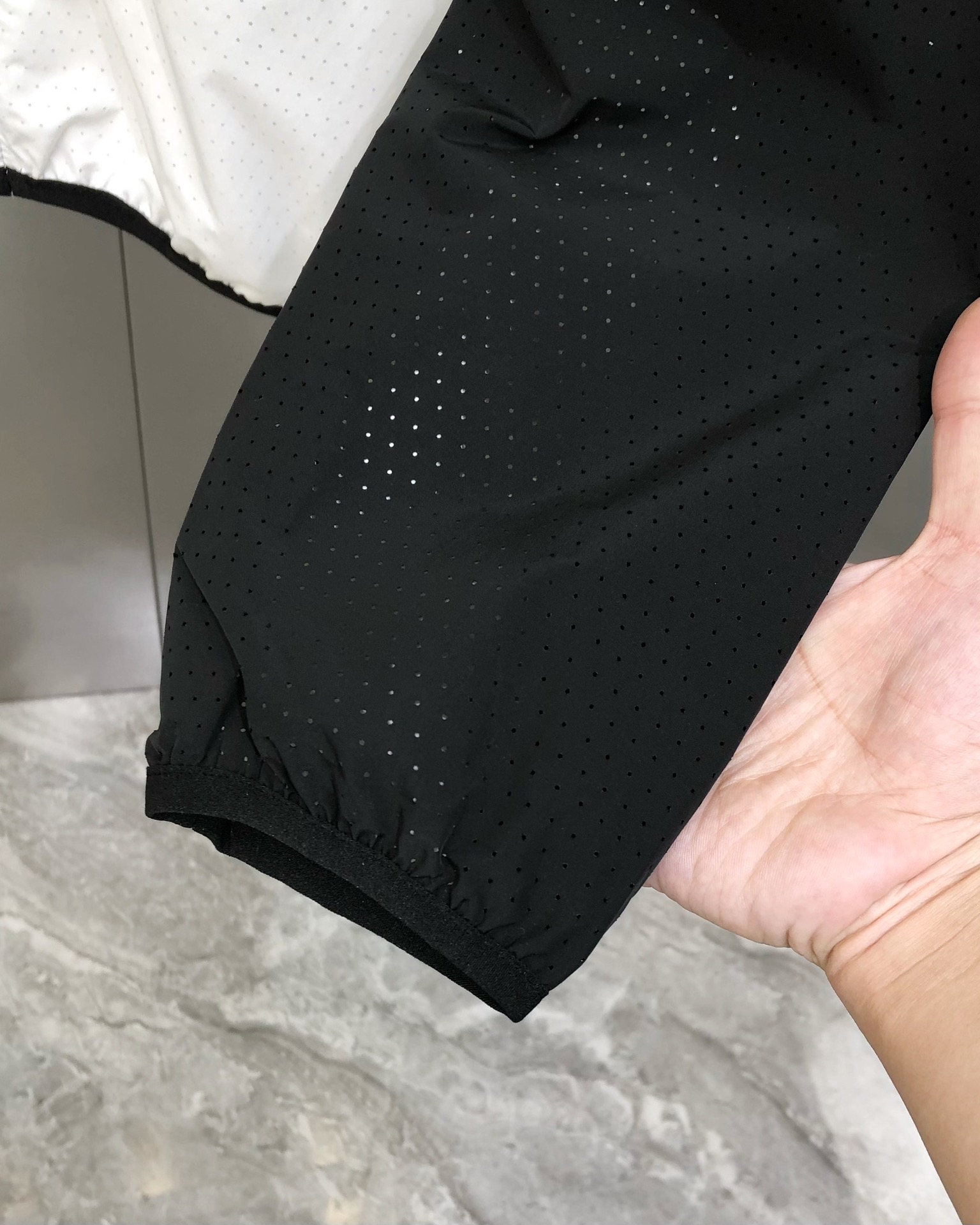 2025 Summer Men’s Jacket: Stylish Laser-Embroidered Design, High-End Polyester, Comfortable Fit - 图片 7