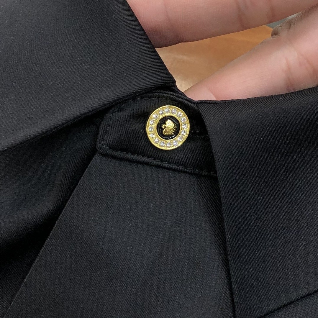 New Versace Van Sage Men’s Shirt: Autumn 2025 Collection with High-Quality Design - 图片 7