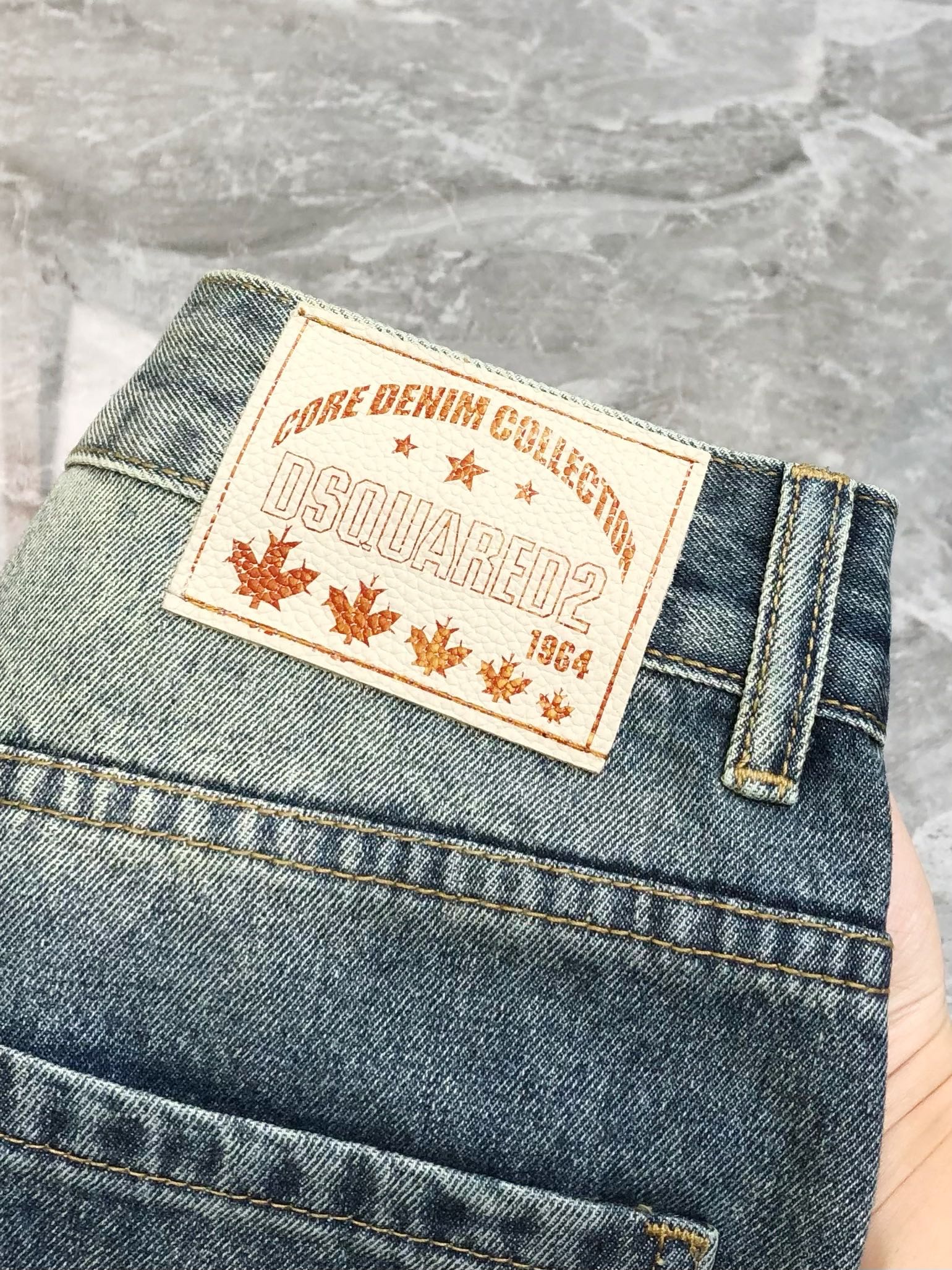 High-Quality Panty Jeans: 25-Year-Old Man’s Stylish, Synchronized Design with Fine Details - 图片 8
