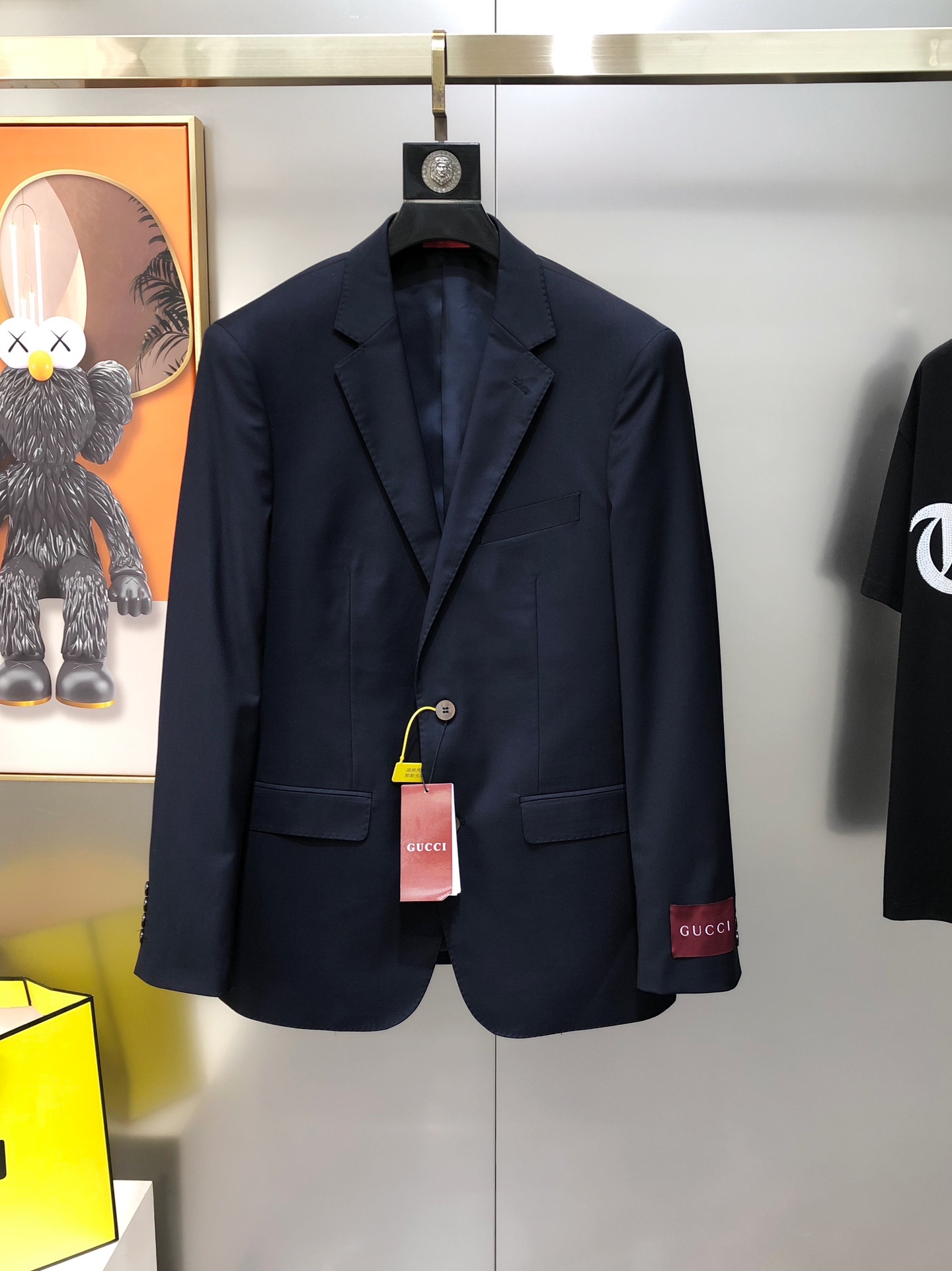 “High-End Custom Male Leisure Suit with Innovative Memory Fabric – Stylish and Highly Recommended” - 图片 3