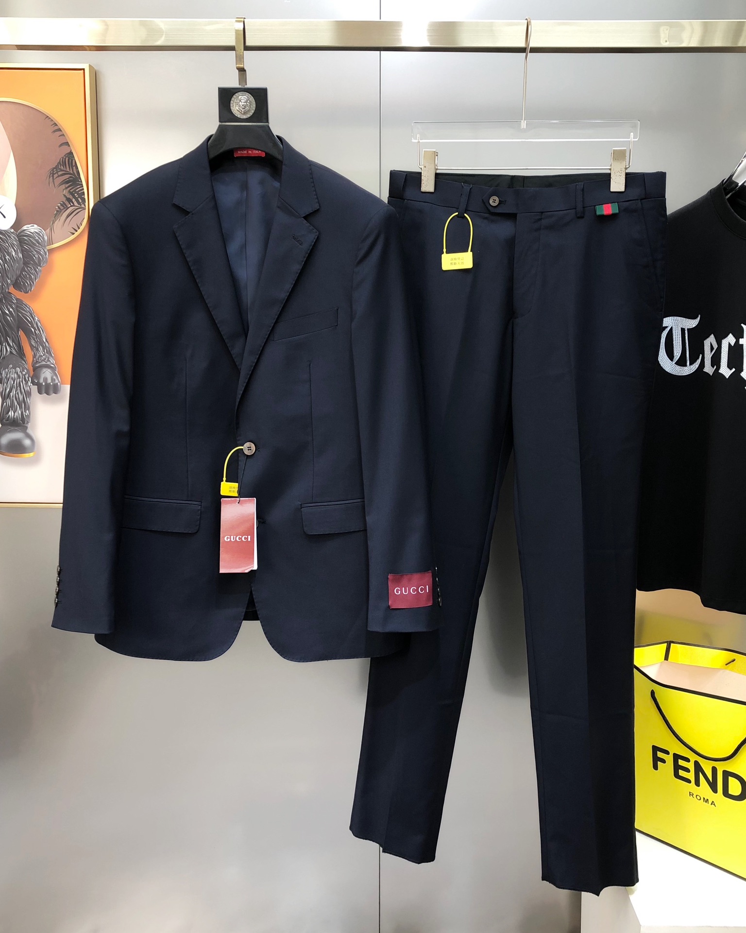 “High-End Custom Male Leisure Suit with Innovative Memory Fabric – Stylish and Highly Recommended” - 图片 1