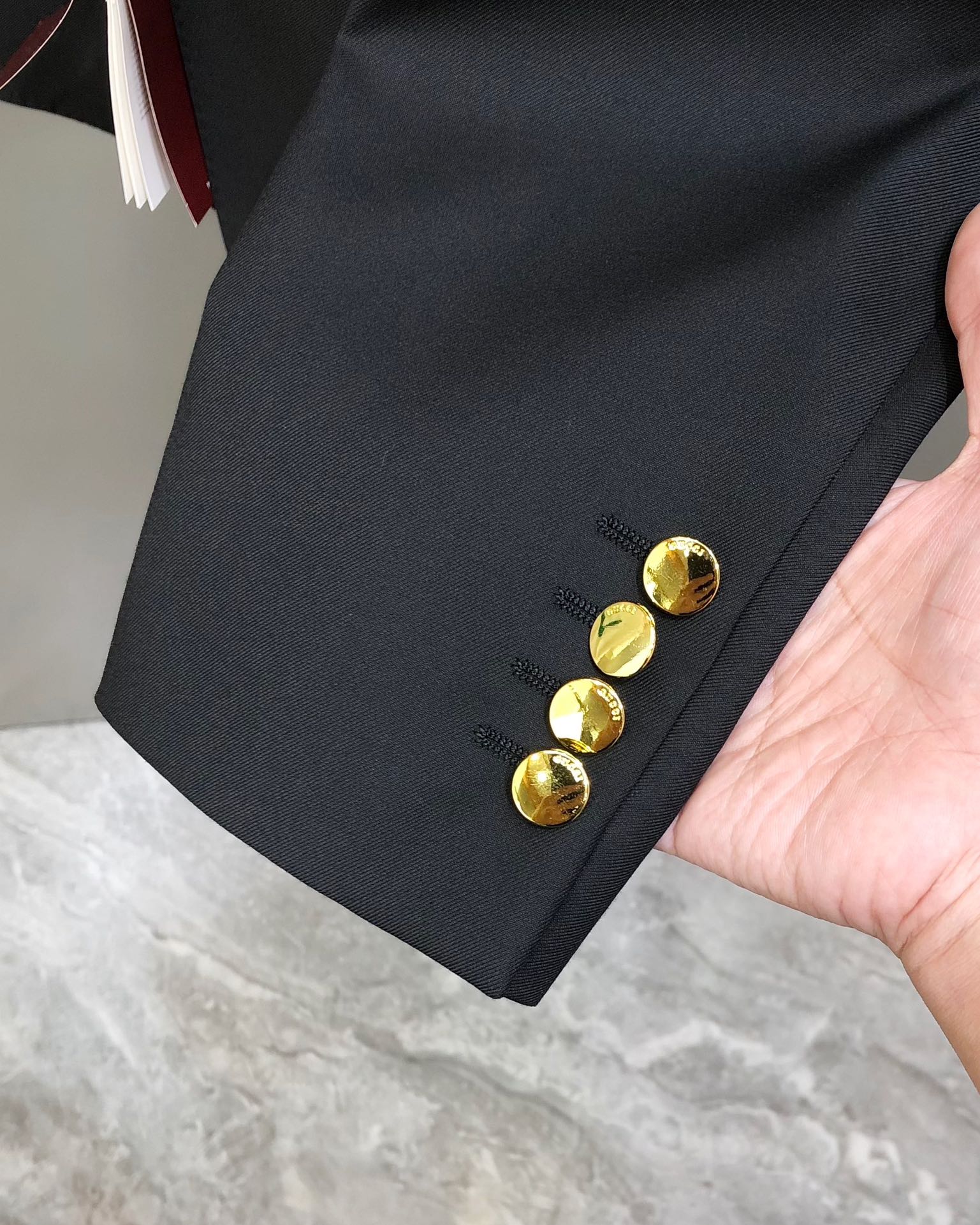 High-End G*ci Goki 2025 Men’s Leisure Suit – Original Import with Innovative Fabric – Review & Sizing Guide - 图片 9
