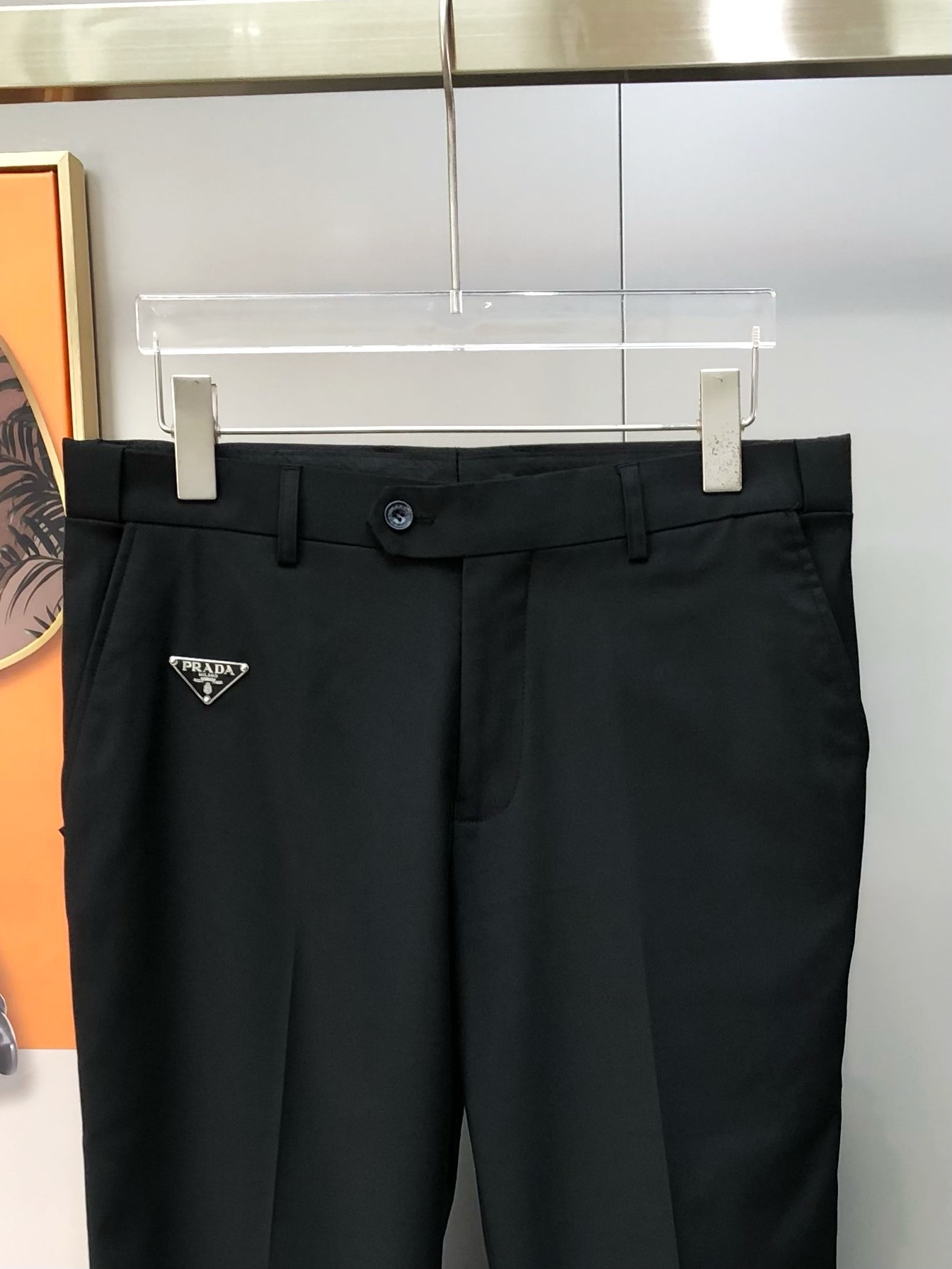 Title: PADA Pradu Men’s T-shirt Suit Summary Summary: Original high-end polyester T-shirt suit with innovative design, smooth lines, and stylish match. Sizes S-4XL. - 图片 5