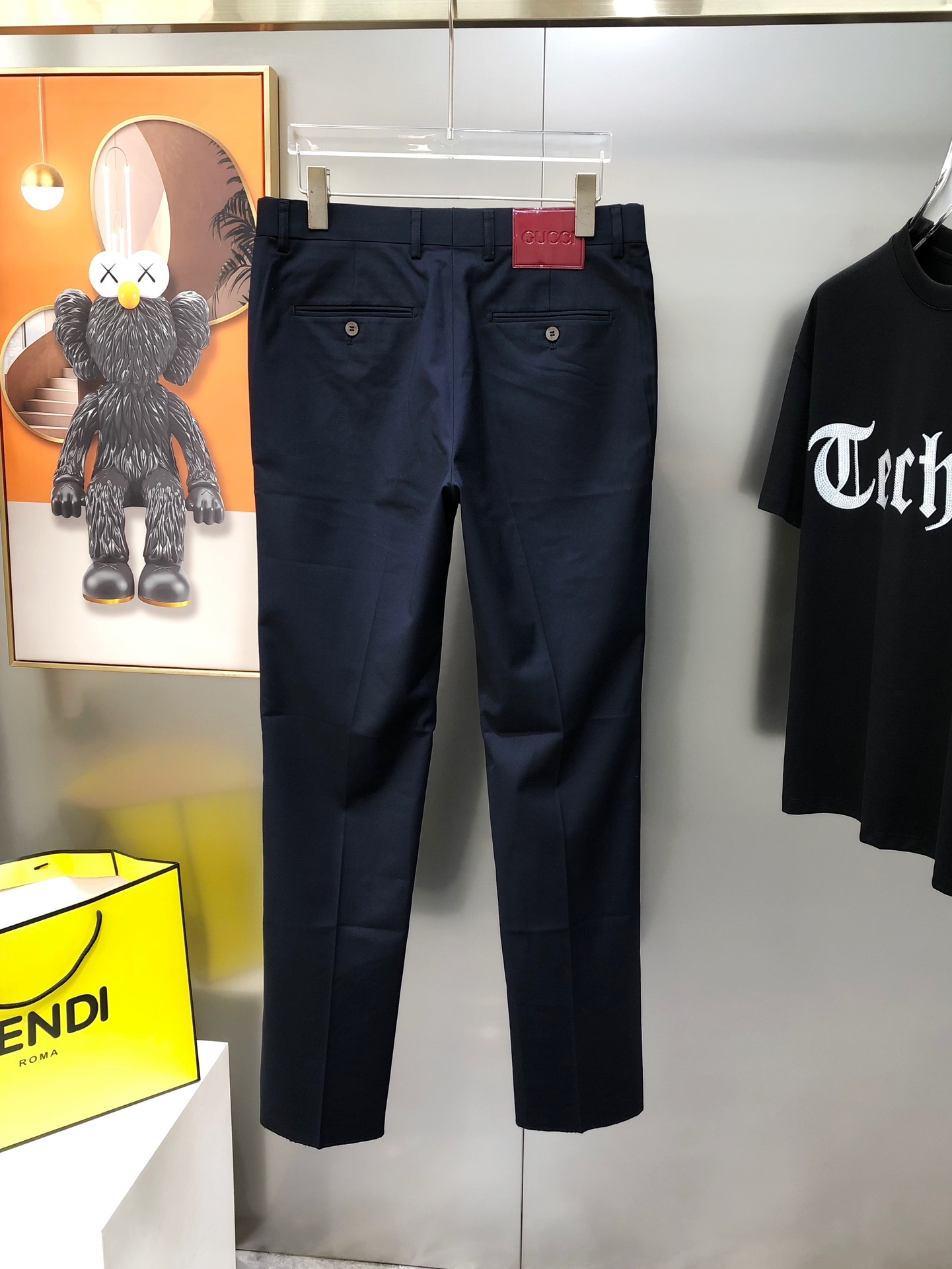 Title: G*cci Spring/Summer 2025 Men’s Tweezers: High-End, Simple, Custom Wool-Cotton, Fine Design, Skin-Friendly, Customizable Package. - 图片 3