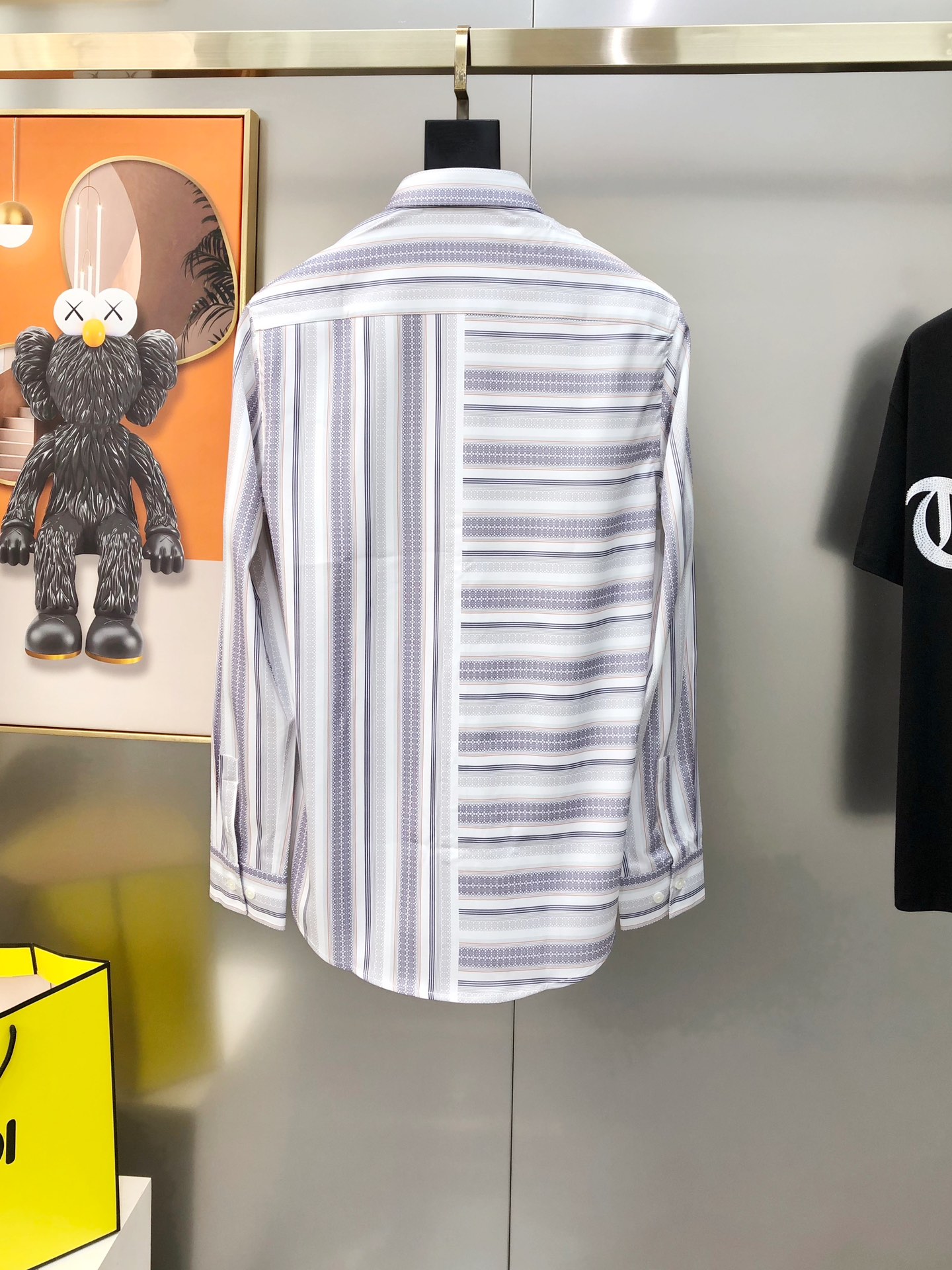 “Men’s Fashion Shirt 2025: High-Quality Long-Sleeve with Customized Design, Soft Cotton Fabric, and Comfortable Fit” - 图片 8
