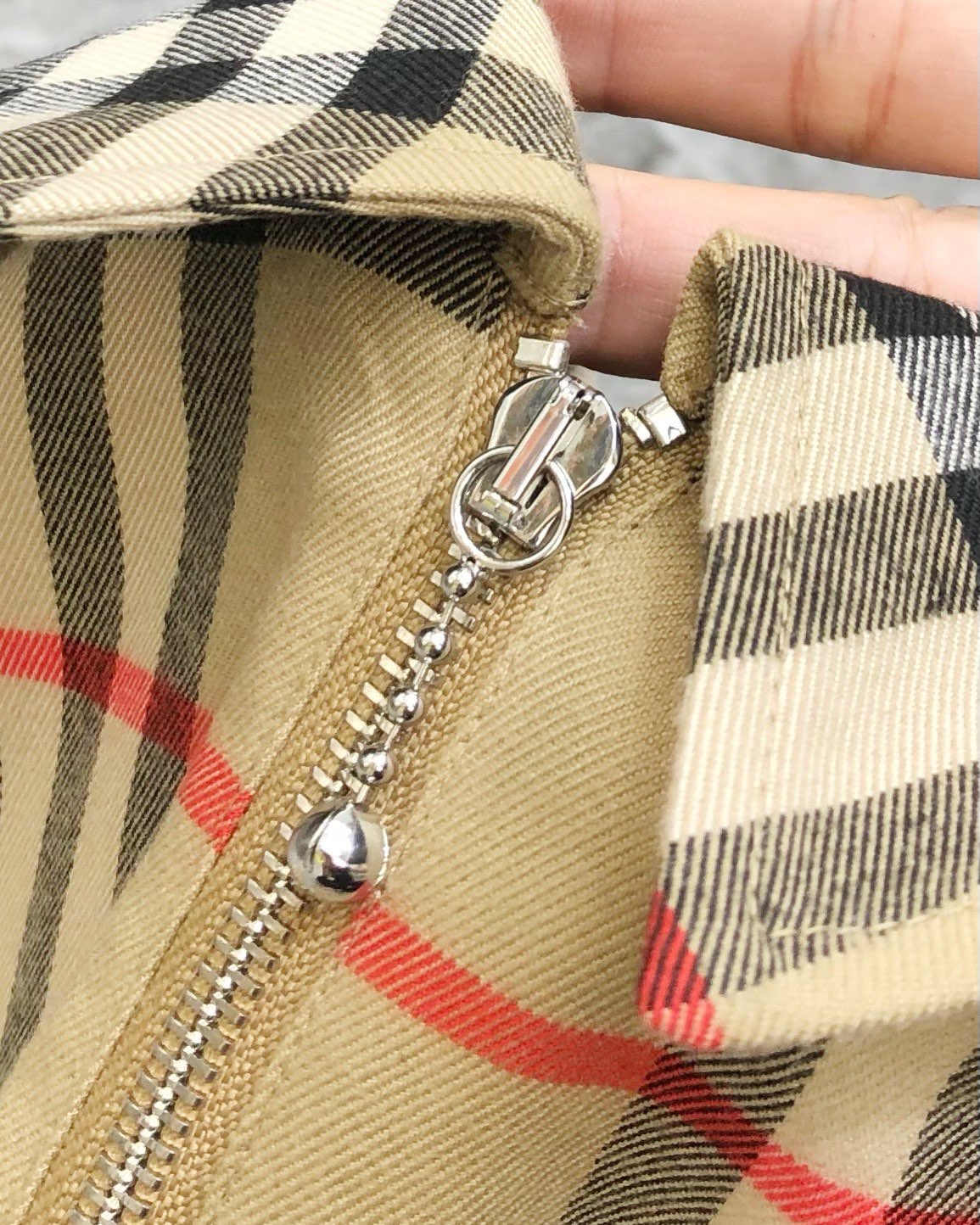 “Burbe** Barboli’s 2025 Autumn Jackets: High-Sale, Soft, Warm-Up, Customizable, Lined – Box Size M-3XL” - 图片 5