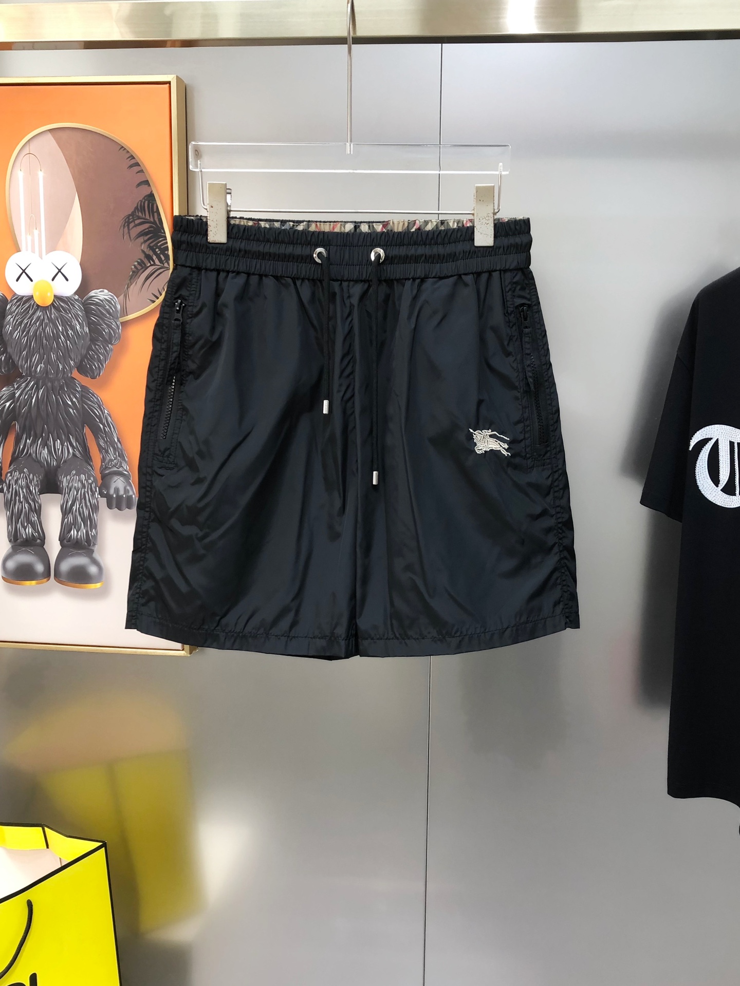 Title: P528 BURBE Pablo 2025 Men’s Recreational Shorts, 100% Polyester, Fashion Design, Fast Delivery, Sizes M-3XL. - 图片 3