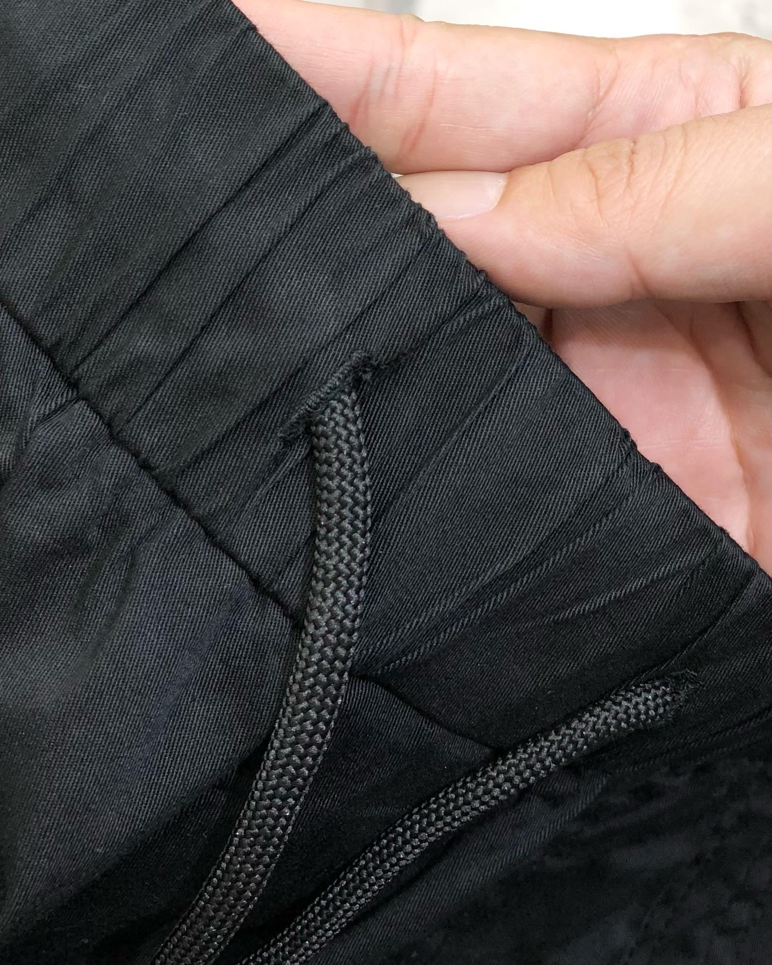 “2025 Men’s Recreational Shorts: Embroidered Logo Design, 100% Polyester, Elegant & Handsome, Size S-2XL” - 图片 5