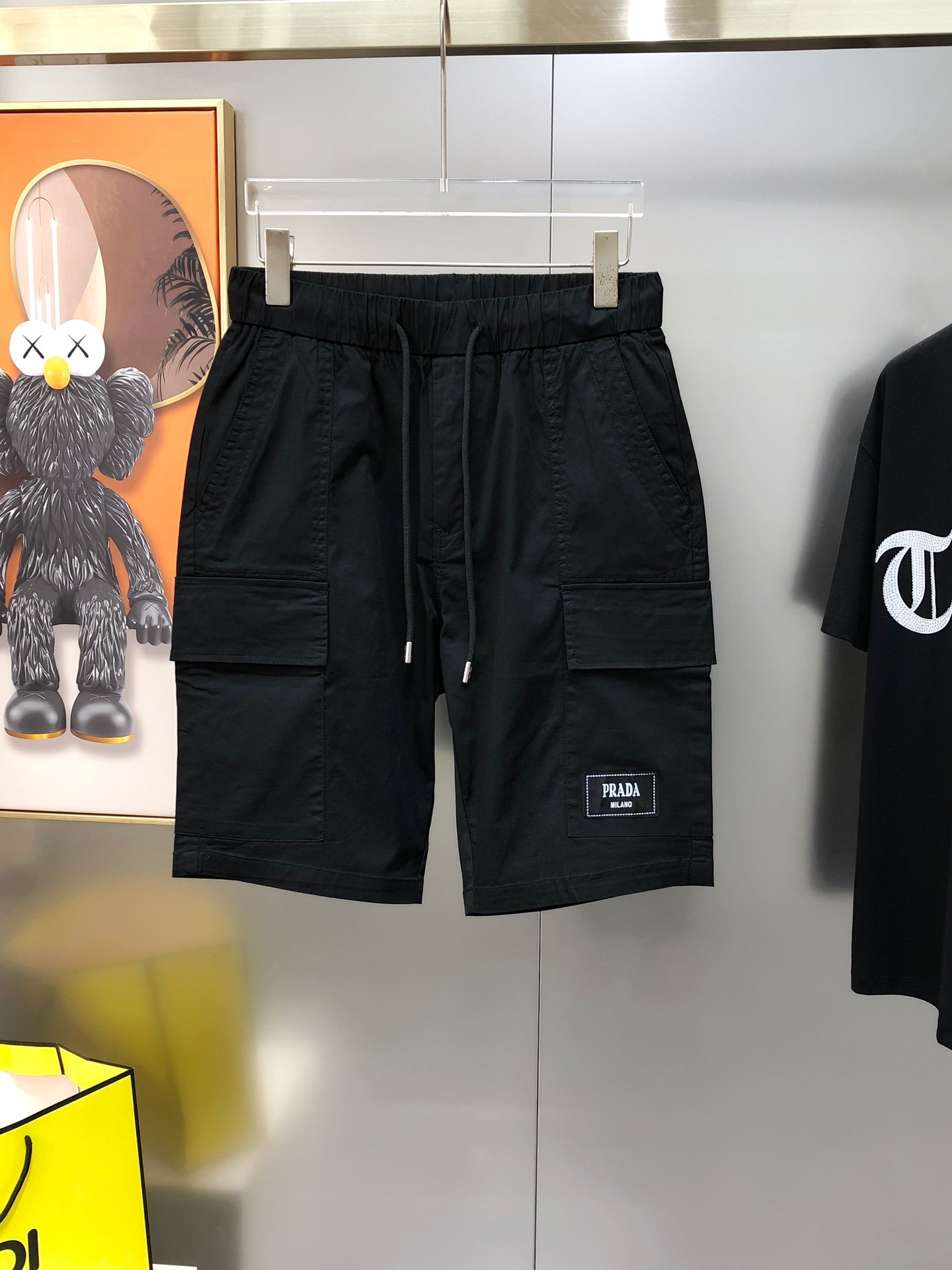 “2025 Men’s Recreational Shorts: Embroidered Logo Design, 100% Polyester, Elegant & Handsome, Size S-2XL” - 图片 1