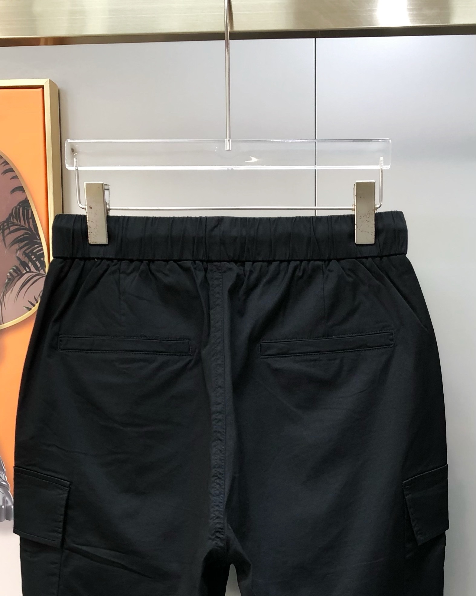 “2025 Men’s Recreational Shorts: Embroidered Logo Design, 100% Polyester, Elegant & Handsome, Size S-2XL” - 图片 4