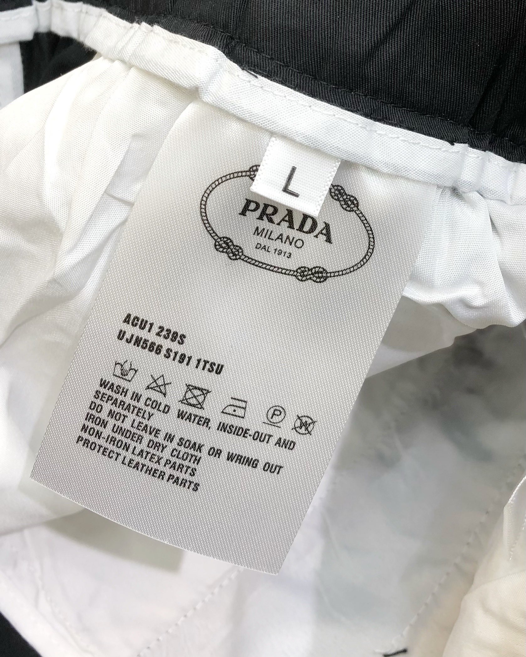 “2025 Men’s Recreational Shorts: Embroidered Logo Design, 100% Polyester, Elegant & Handsome, Size S-2XL” - 图片 8