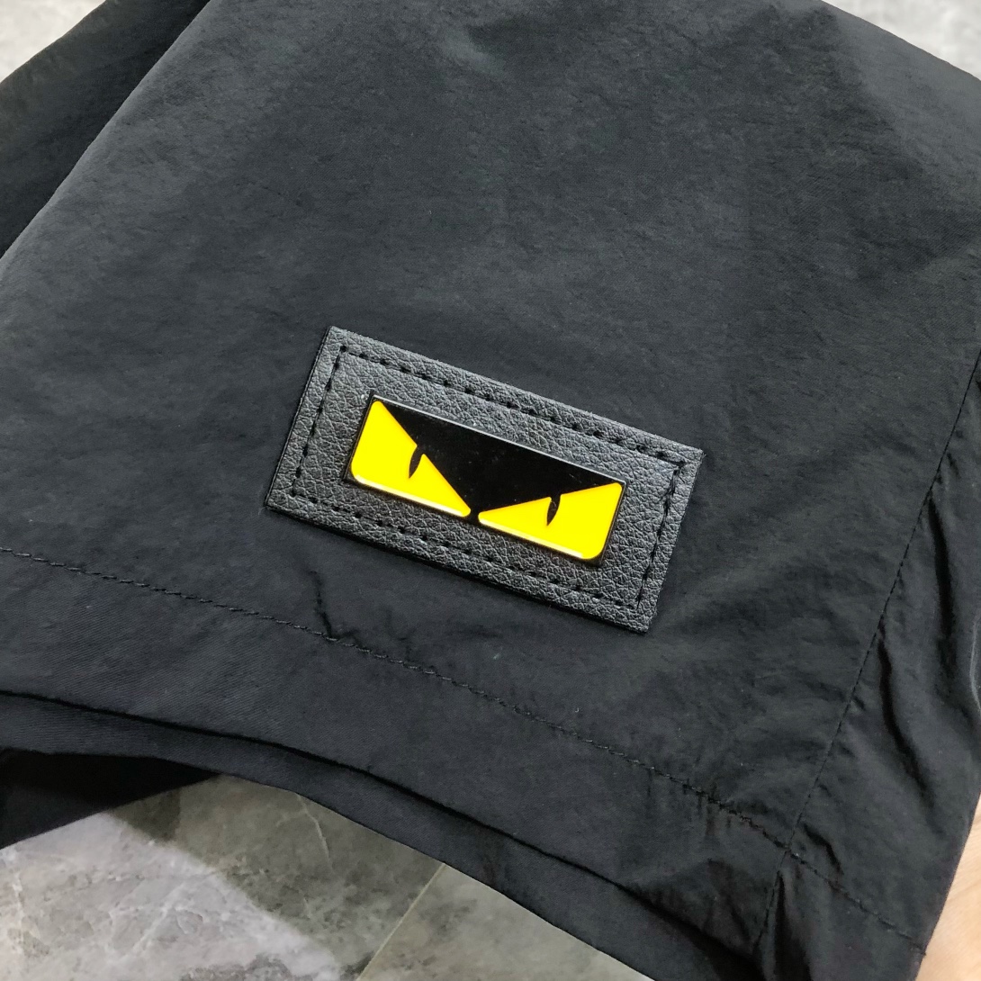 “Spring/Summer 2025 High-End Tailoring: Retro-Reflective Gel Logo Embroidery Design & Polyester Dryware” - 图片 8