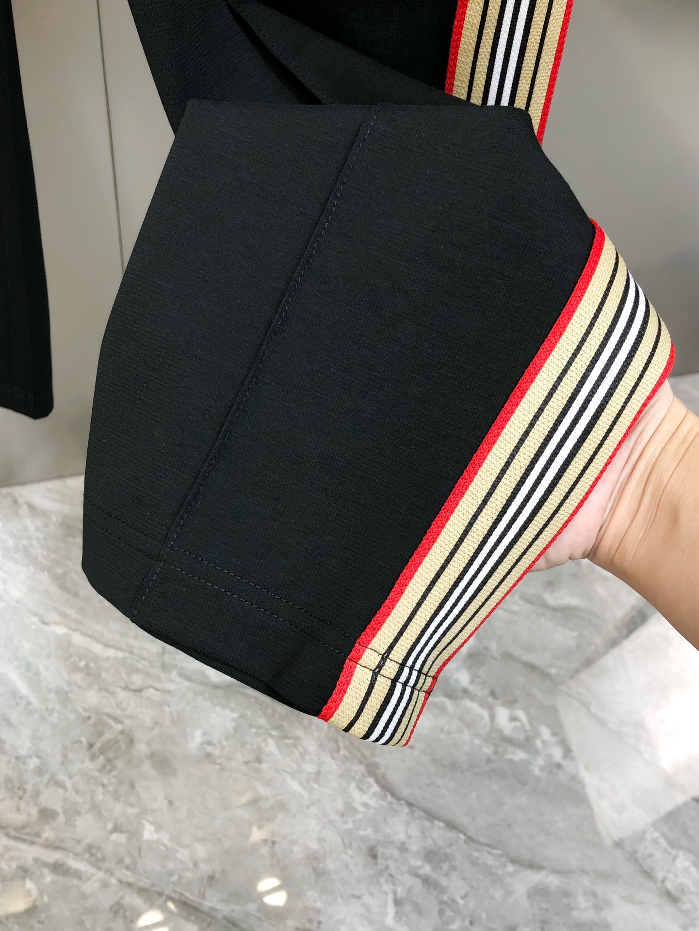 “Burbe Barborie 2025 Men’s Leisure Pants: High-End Custom Co-Sold, Spring & Summer Collection, Sizes M-4XL” - 图片 9