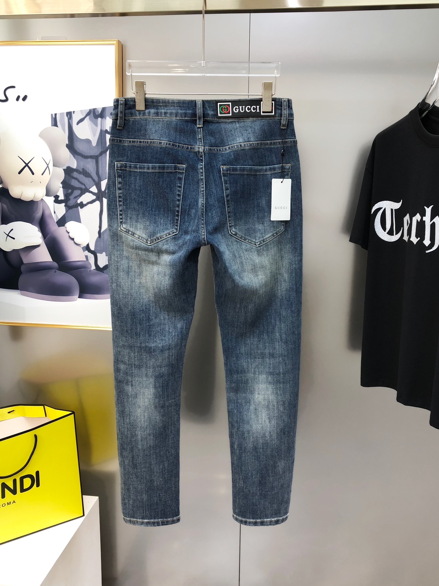 2025 G*cci Short-Legged Fashion: High-End Custom Clothing with Danning Water Wash - 图片 3