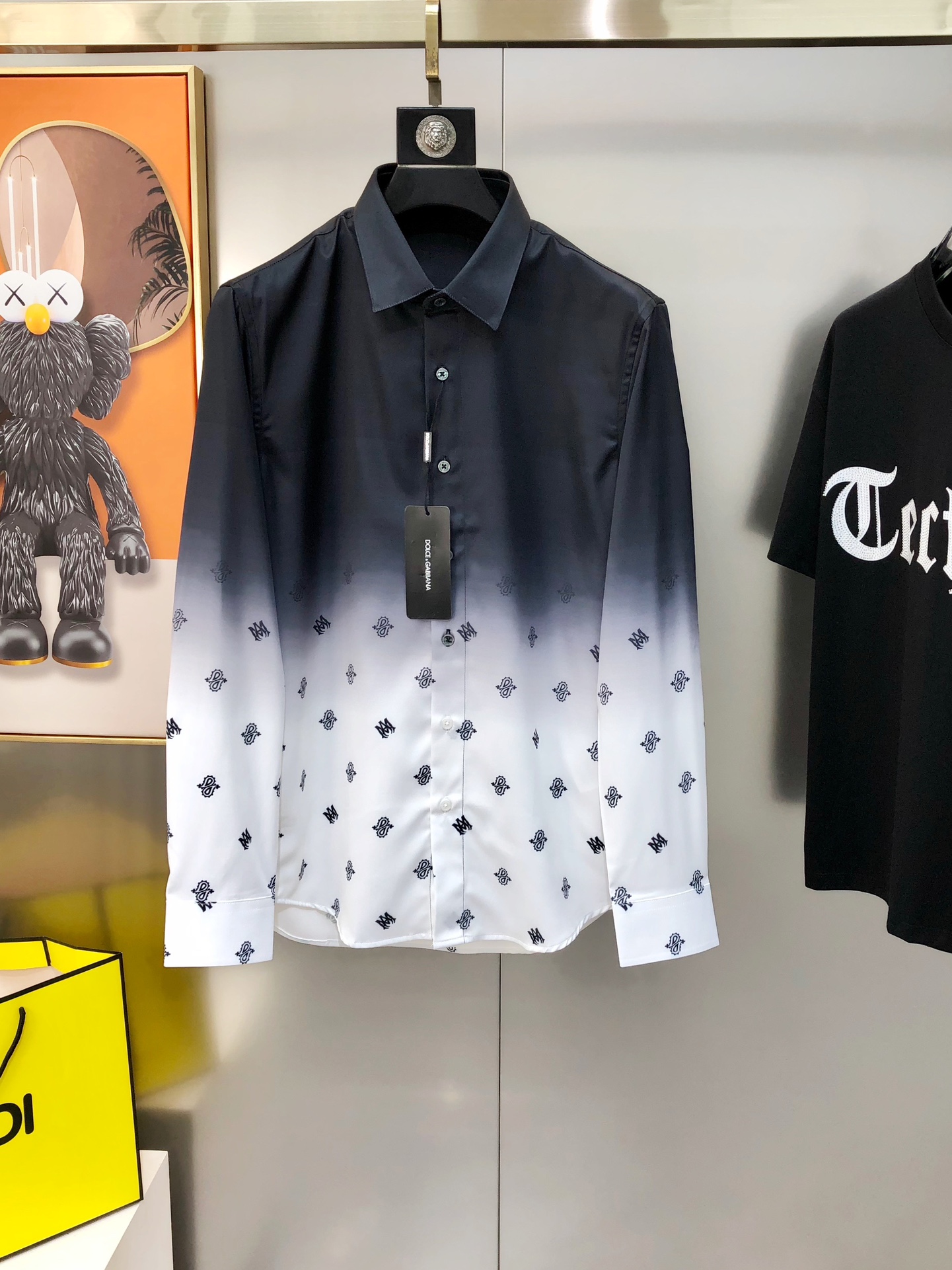 “DG Dugabana’s New Double-Sleeved Shirt Collection in Soft-Sweet Skin Fabric Sizes S-2XL” - 图片 1