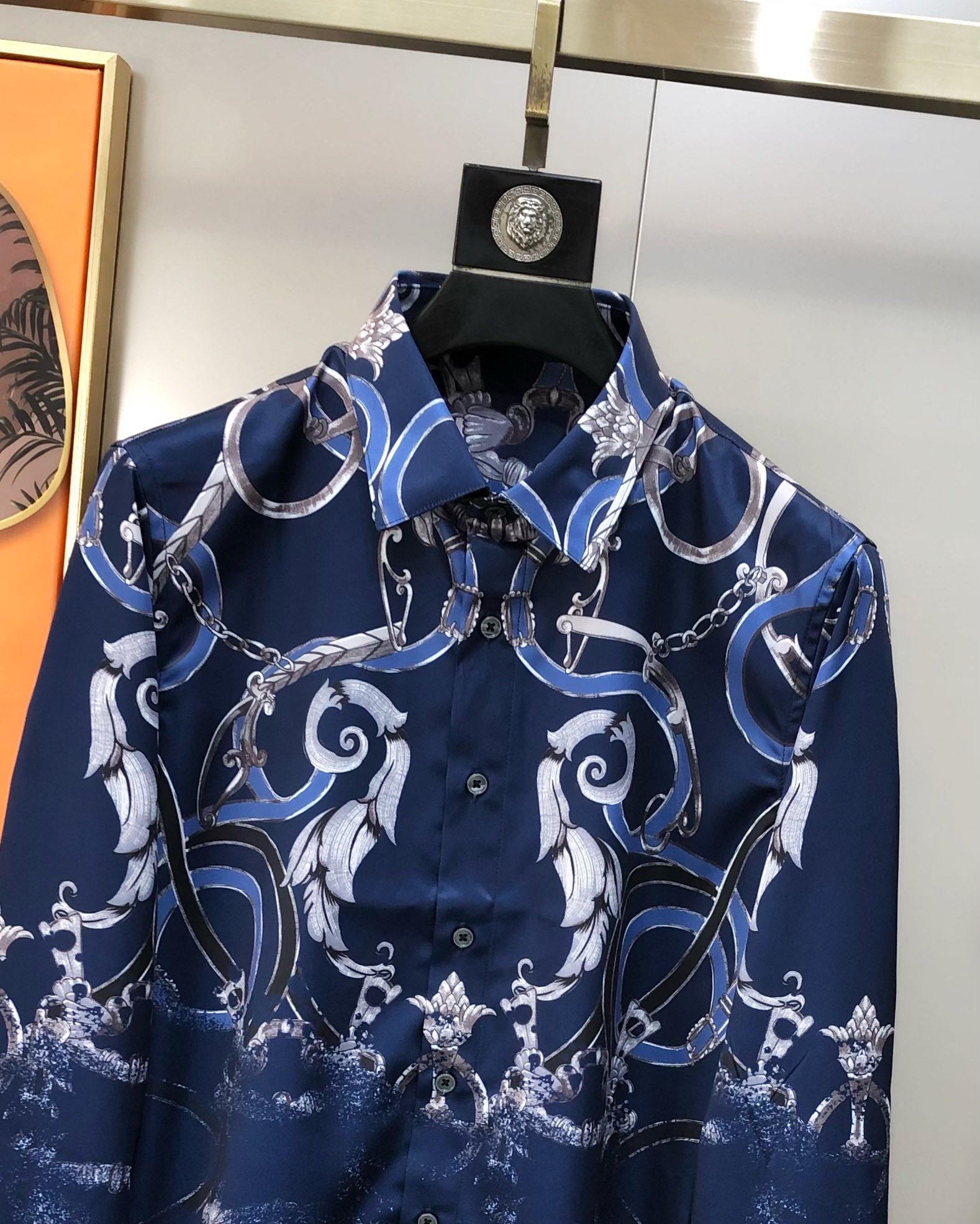 Title: High-Quality Men’s Shirts by P576 H*rmes Summary: P576 H*rmes offers premium men’s shirts with custom designs, soft fabrics, and fine craftsmanship - 图片 3