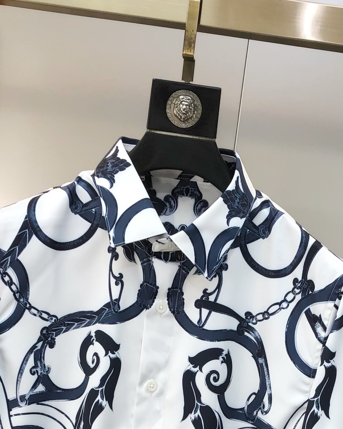 “High-Quality Men’s Shirt with Custom Design and Comfortable Fabric” - 图片 4