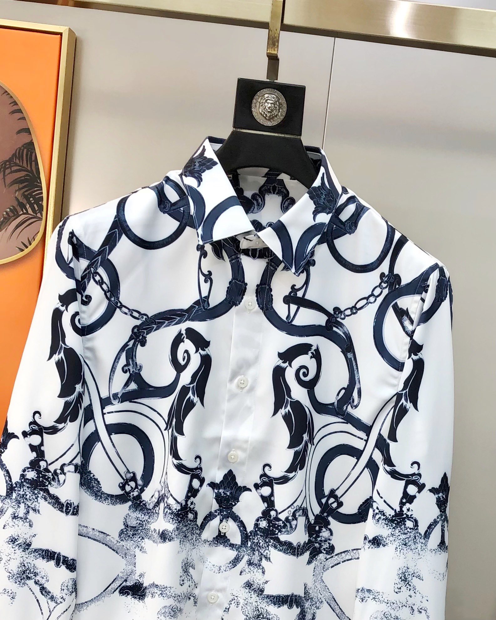 “High-Quality Men’s Shirt with Custom Design and Comfortable Fabric” - 图片 3