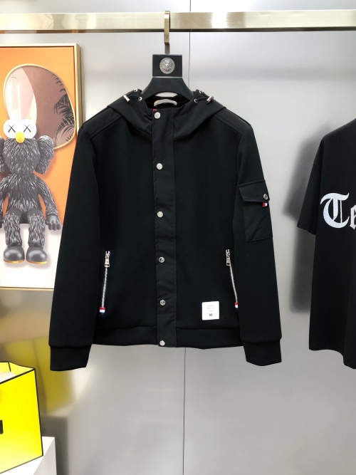 TB Thom Browne Men's Knitted Hooded Jacket - Fashionable and Versatile 1 TB Thom Browne Men's Knitted Hooded Jacket - Fashionable and Versatile