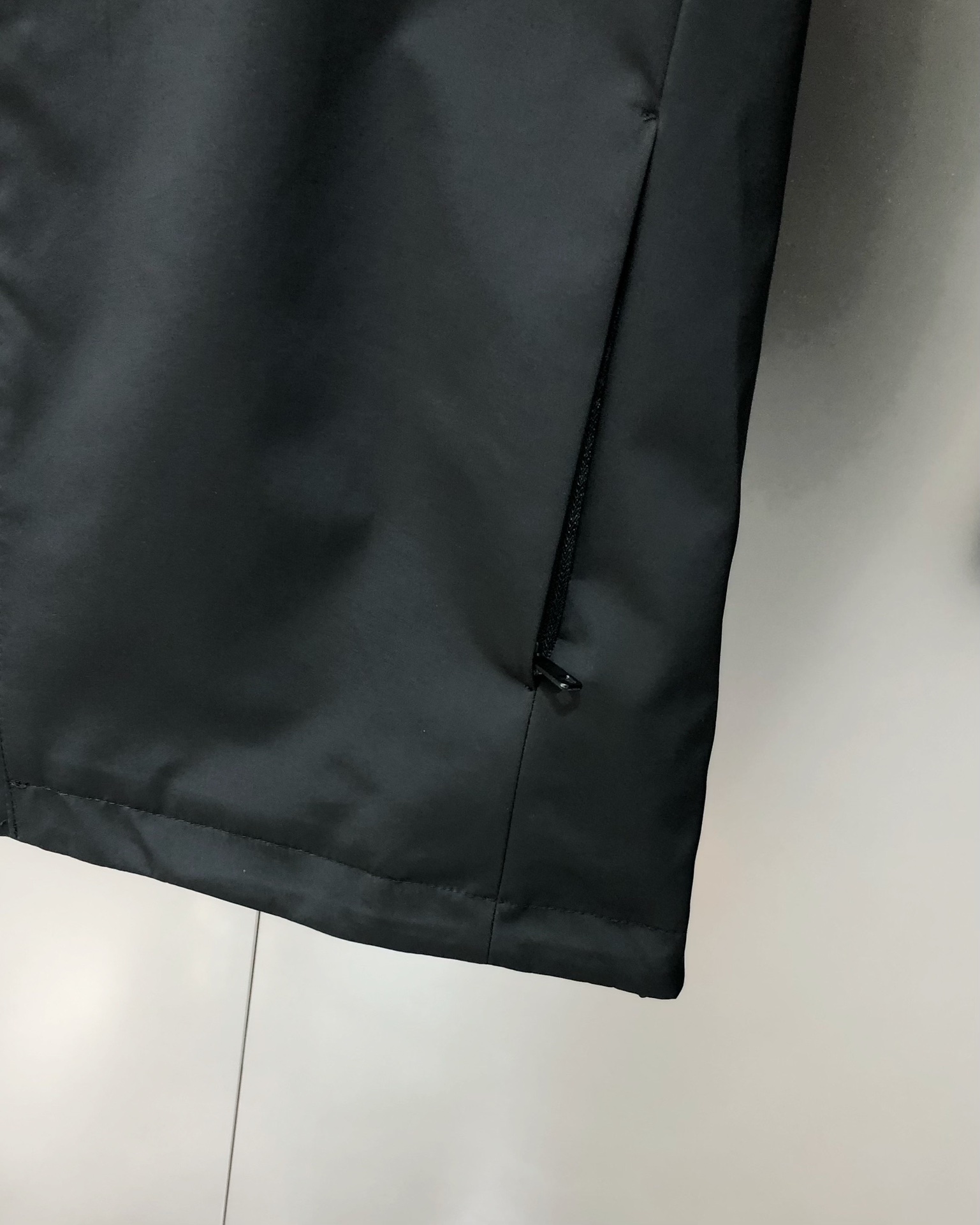 Emporio Armani Men's Black Hooded Windbreaker Jacket - Stylish & Versatile 9 i1755865202 3286 4