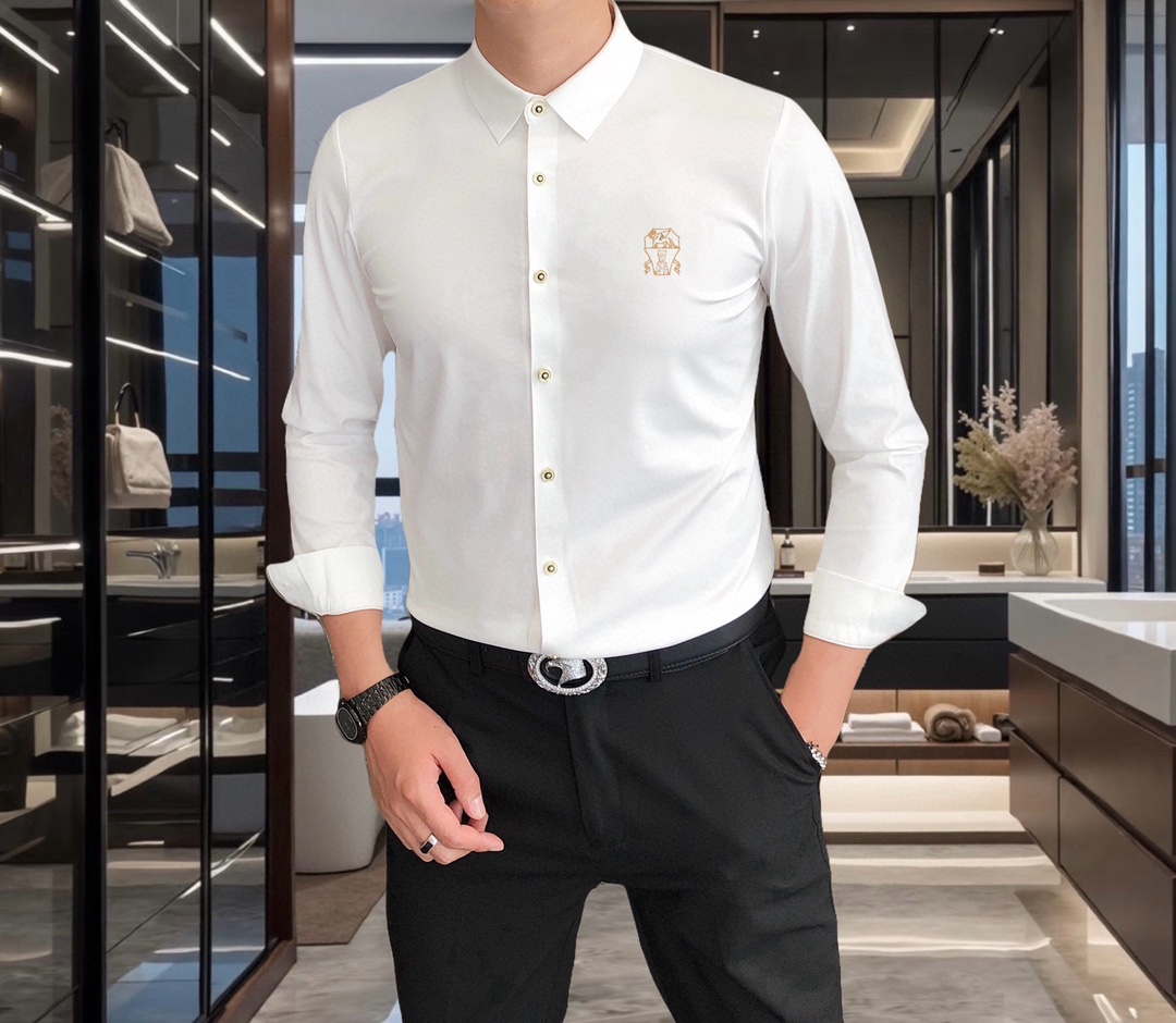 NO:729420,Supports exchange after the end of the year. BC2025 new men's original casual long-sleeved shirts are on sale simultaneously on the official website. Simple, fashionable and versatile, high-end quality seamless cutting hemming, embroidered logo pattern on the chest, custom imported nylon tencel cotton fabric, high elasticity, no wrinkles, custom hardware accessories, comfortable to wear, breathable, high grade and texture, simple and decent, fashionable without losing personality, casual and casual upper body, handsome and stylish  Shows the temperament of a big brand. Sizes M-4XL (the maximum wear is about 195 pounds. Please state your height and weight when placing an order). Ships the next day, shirts,19860909支持年后退换 BC2025新款男士原单休闲长袖衬衫 官网同步发售 简洁时尚百搭 高端品质无缝切割包边 胸前刺绣logo图案设计 定制进口锦氨天丝棉面料 弹力大 不起皱 定制五金辅料 穿着舒适 透气 档次高很有质感 简单大方得体 时尚不失个性 上身休闲随性 帅气有型 彰显大牌气质.尺码M-4XL（最大可穿195斤左右 下单请报身高体重)隔天出货,,shirts,,Men's clothing