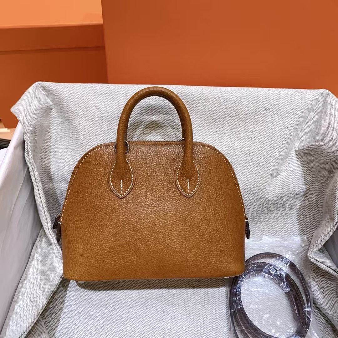 NO:699249,Counter-stitched Bolide saddle leather, golden brown Mini Bolide, silver buckle, Hermes,19860909对版缝福宝马鞍皮 金棕色 Mini Bolide 银扣,,Hermes,,Bag