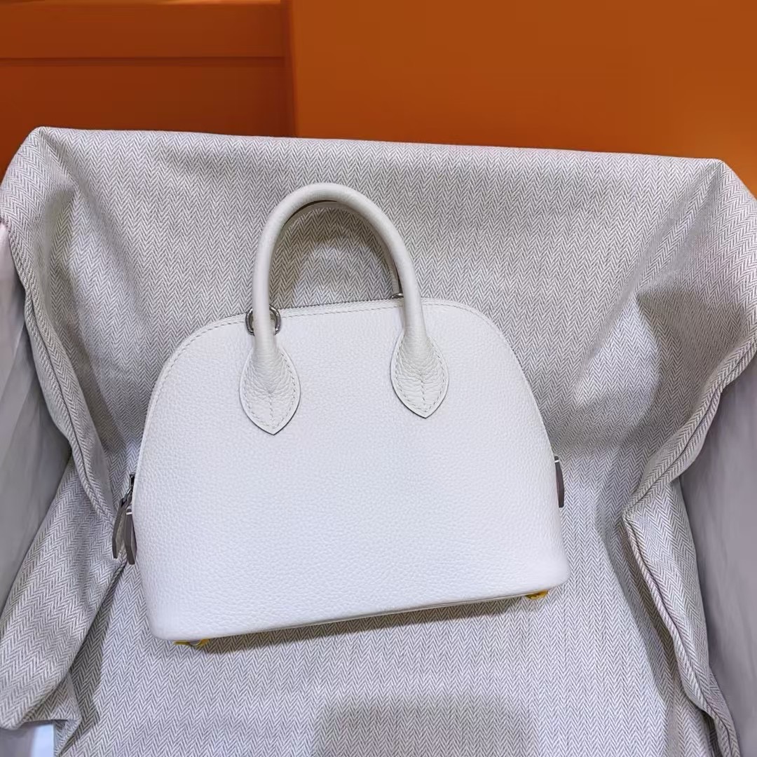 NO:699246,Pattern sewing Evercolor milkshake white Mini Bolide silver buckle, Hermes,19860909对版缝Evercolor 奶昔白 Mini Bolide 银扣,,Hermes,,Bag