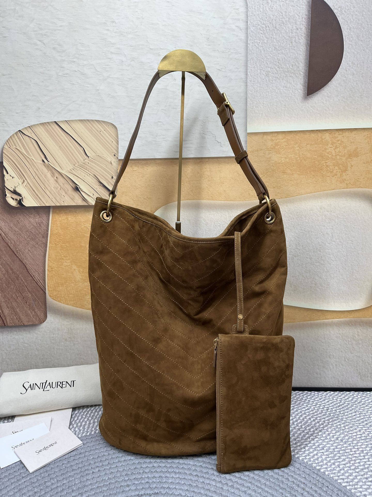 Alternative view of Handbag 844346 12854
