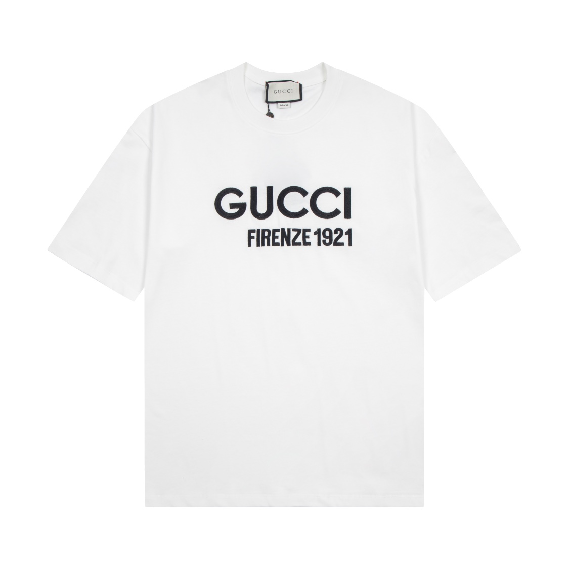 【顶级版本 官网品质】 -Gucci·古驰 𝟮𝟰𝘀𝘀 Cotton Jersey T-Shirt 品牌Logo刺绣圆领短袖T恤 -购入原版开模打造，细节决定成败 -采用280g重磅100%纯棉 螺纹同缸定织定染零色差独家品质区别通…