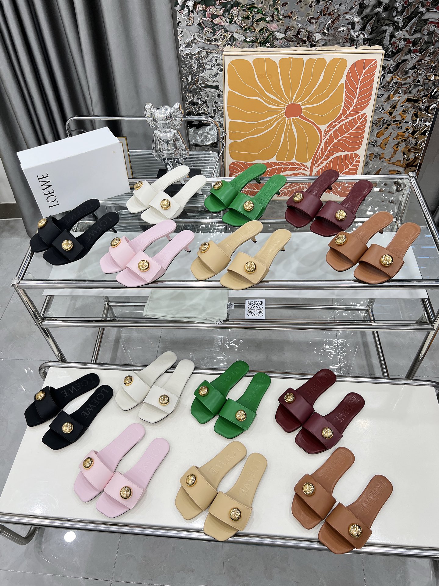 NO:650133,Loewe's new slippers 35-43. Rubber sole. Genuine leather sole, slippers, loewe, slippers19860909罗意威新款的拖鞋35-43.橡胶底.真真皮底,拖鞋,loewe,slippers,Women's Shoes