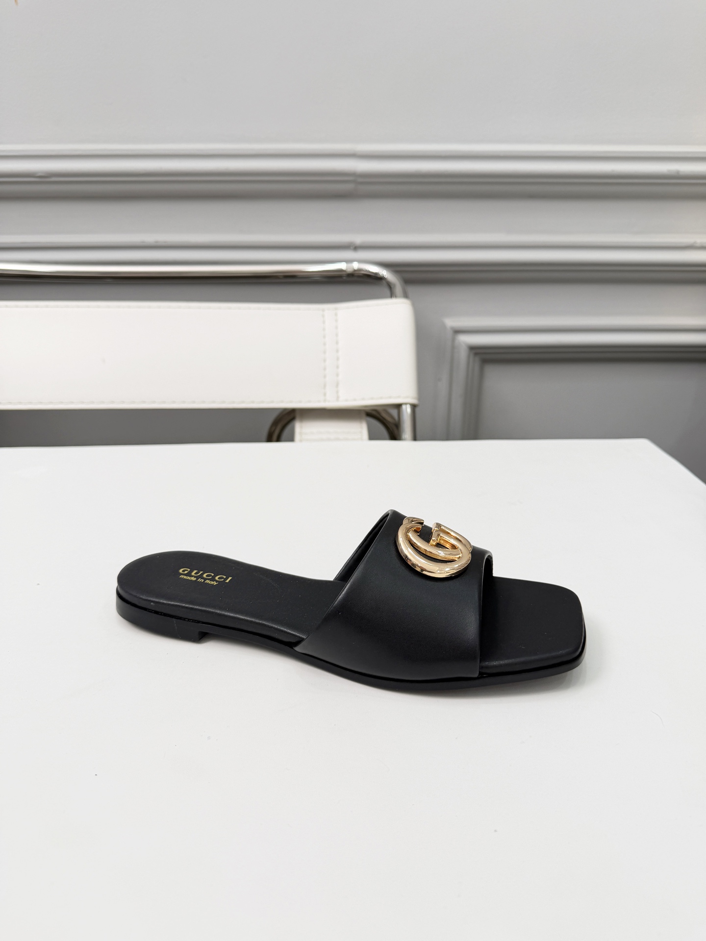 NO:888858,Gucci 2026 early spring new products 35-43. Rubber soles. Genuine leather soles, slippers, slippers19860909古奇2026早春新品35-43.橡胶底.真皮底,拖鞋,slippers,Women's Shoes