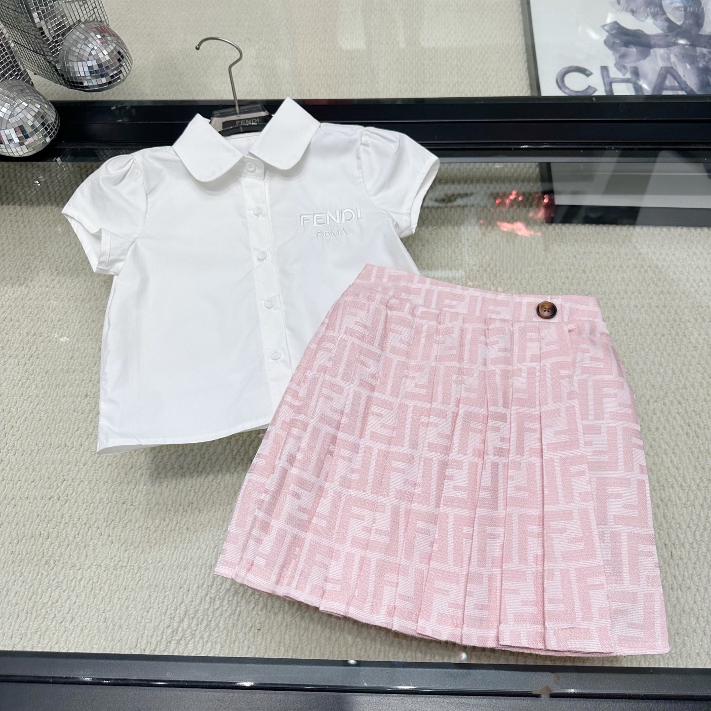 Nuevo 💗 Tallas: 90-150cm @178 yuanes sin descuento por conjunto. Nuevo, ropa infantil de alta gama, conjunto de falda …