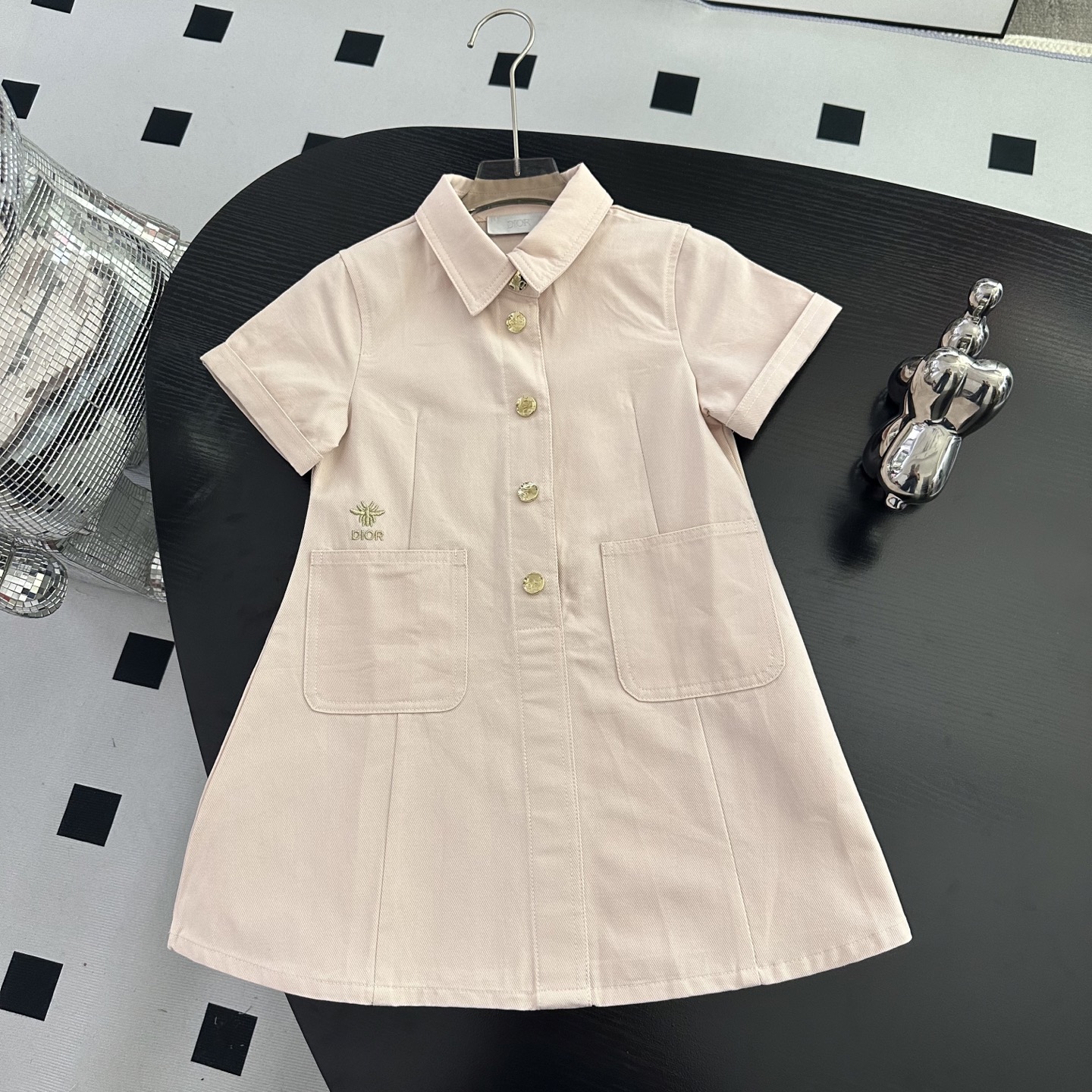 NO:770090,New size 100-150cm DIOR Dior 2026 summer children's wear new skirt Italian imported machine Conley direct injection denim fabric original quality customized hardware look for high quality girls, clothes, dior, dior, skirts,19860909上新 尺码100-150cm DIOR 迪奥 2026夏季童装新款裙子意大利进口机器康利直喷牛仔面料 原版品质 定制五金 认准高品质 女童,衣服,dior,dior,skirts,,Children's