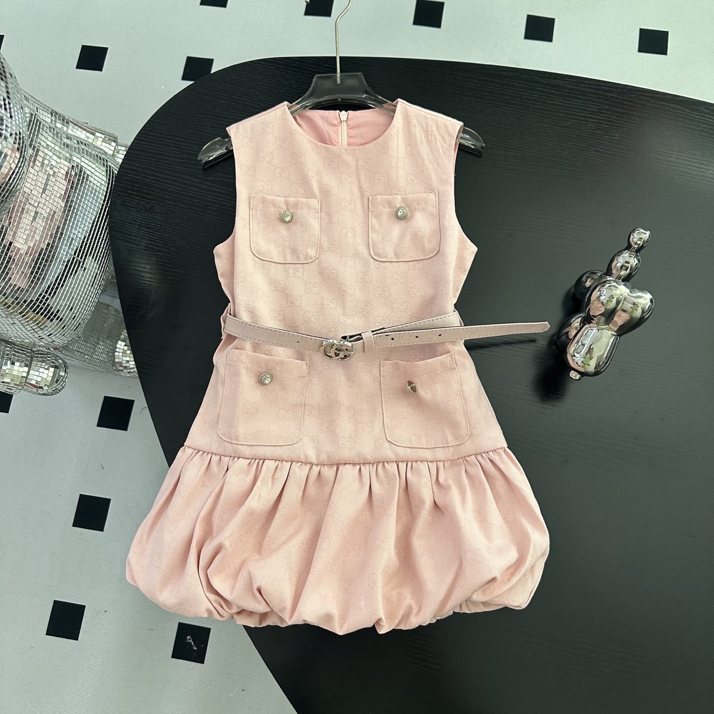 NO:770076,New arrivals, sizes 100-150cm, 2026 new styles, new arrivals... New dresses, fashionable and classic in stock, pure cotton material, delivery belt!  The original letter print design is very eye-catching!  The upper body is comfortable, does not pill, does not fade, does not deform., clothes, skirts,19860909上新 尺码100-150cm 2026款新款上新...新品连衣裙 现货供应时尚经典 纯棉材质 配送皮带！原版字母印花设计非常的抢眼！上身舒适 不起球 不褪色 不变形 .,衣服,skirts,,Children's
