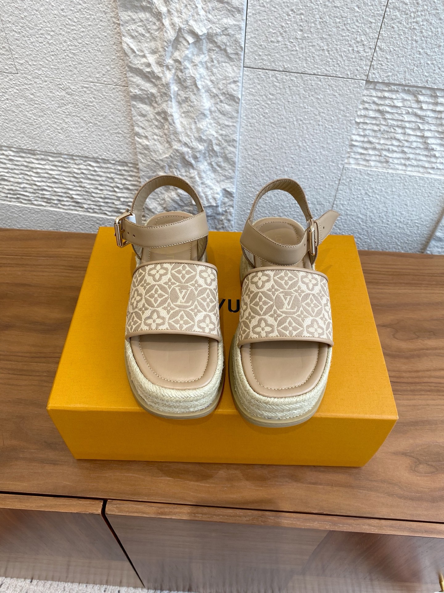 Louis Vuitton x Murakami Takashi Canvas Espadrille Sandal - Summer 2025 2 i1752404877943 8117 0 0