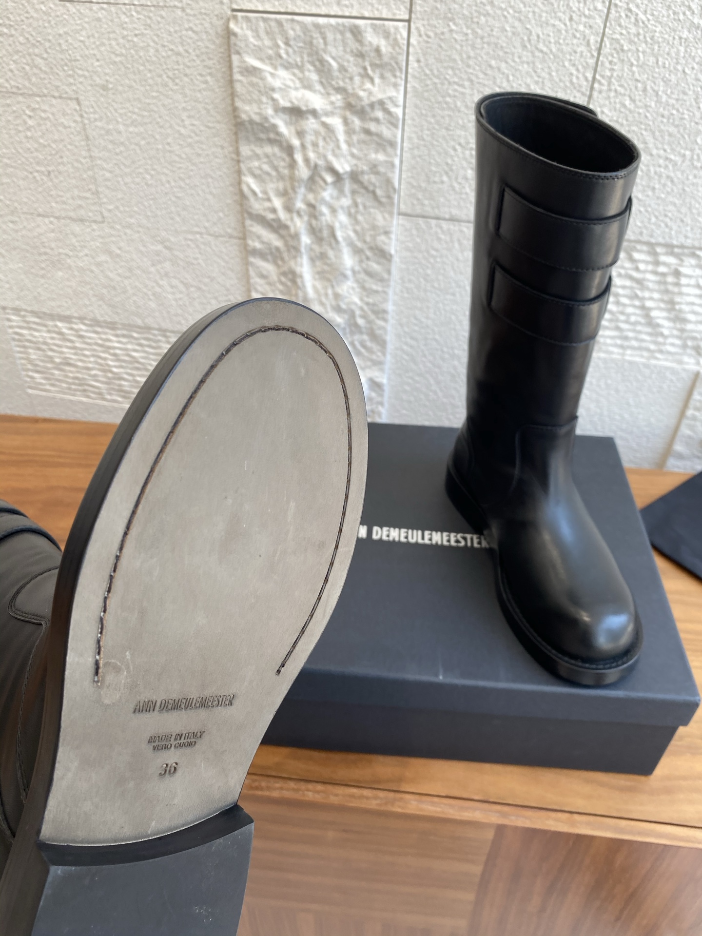 “Ann Demeulemester Jay Boots: 2025 Fall/Winter Collection, Unique Knight Boots with Italian Leather” - 图片 6