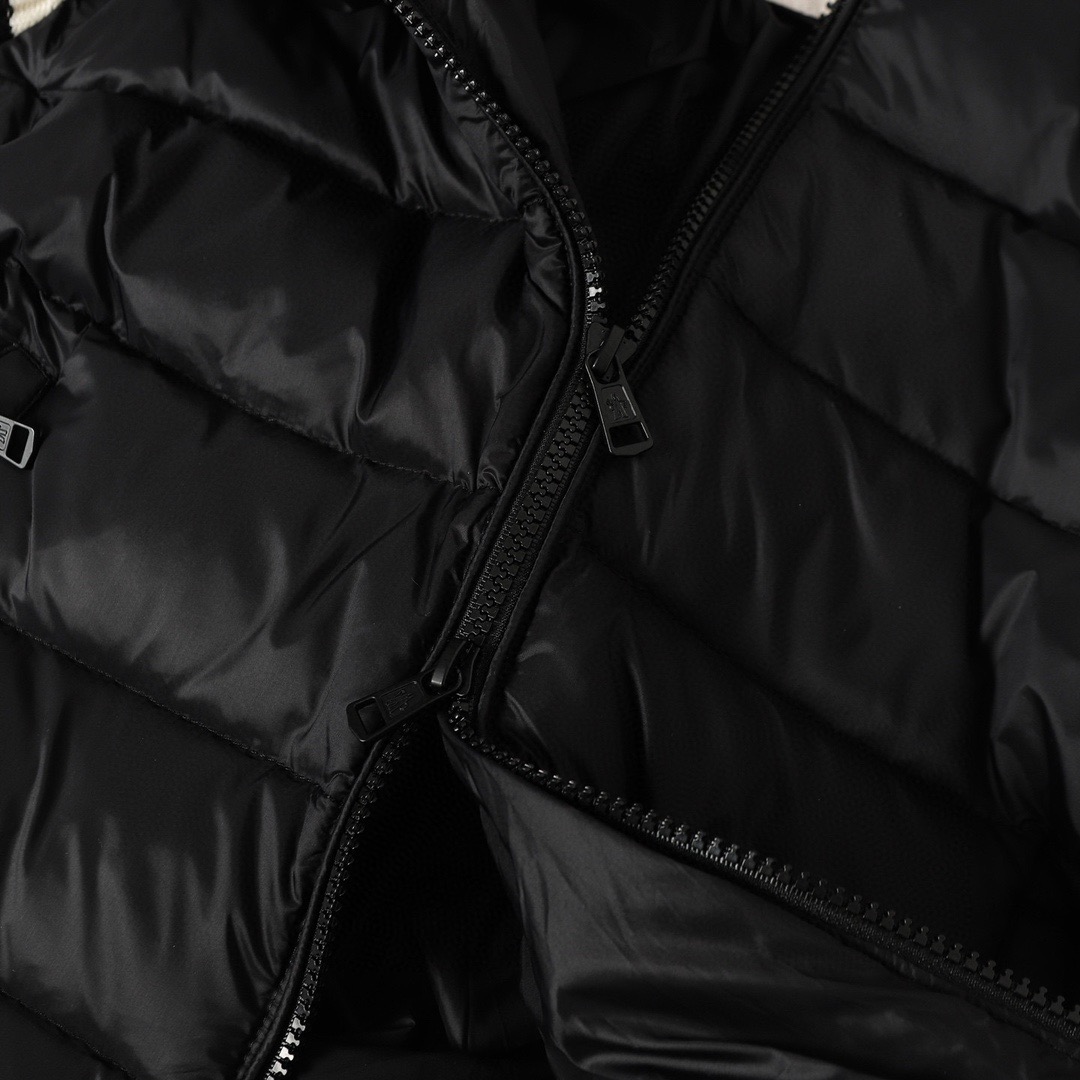 Moner蒙口羽绒服 - スタイリッシュな羊毛ニットダウンコート