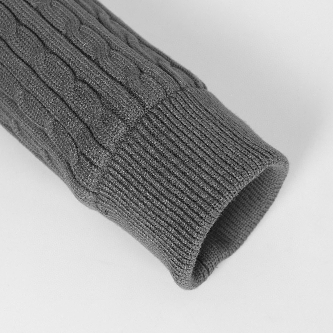 Moner蒙口羽绒服 - スタイリッシュなデザインと細部へのこだわり