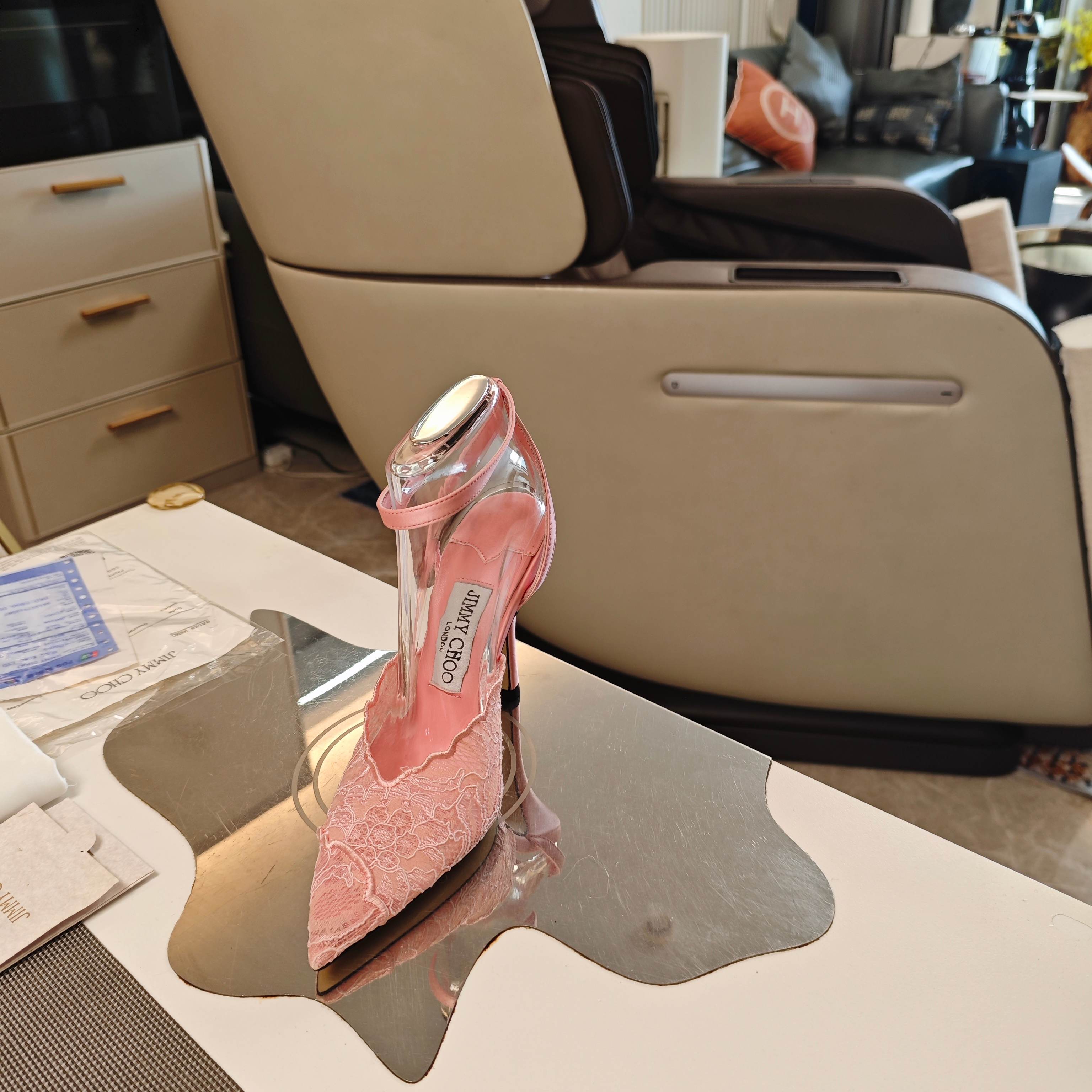 Jimmy Choo CHOO周仰杰2026𝐬𝐬( 款3D棱格磁铁盒包装) 低端勿比 摩登鞋履 新款星河浪漫蕾丝网仙女凉鞋拖鞋