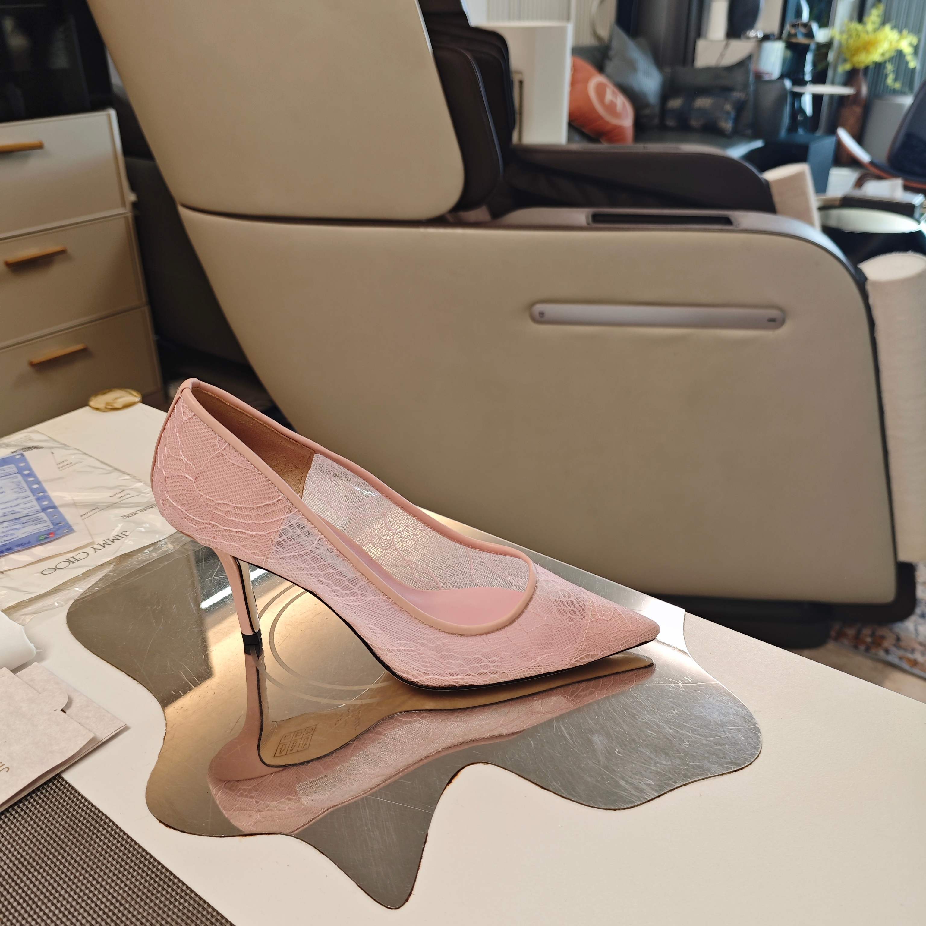 Jimmy Choo CHOO周仰杰2026𝐬𝐬( 款3D棱格磁铁盒包装) 低端勿比 摩登鞋履 新款星河浪漫蕾丝网仙女高跟单鞋