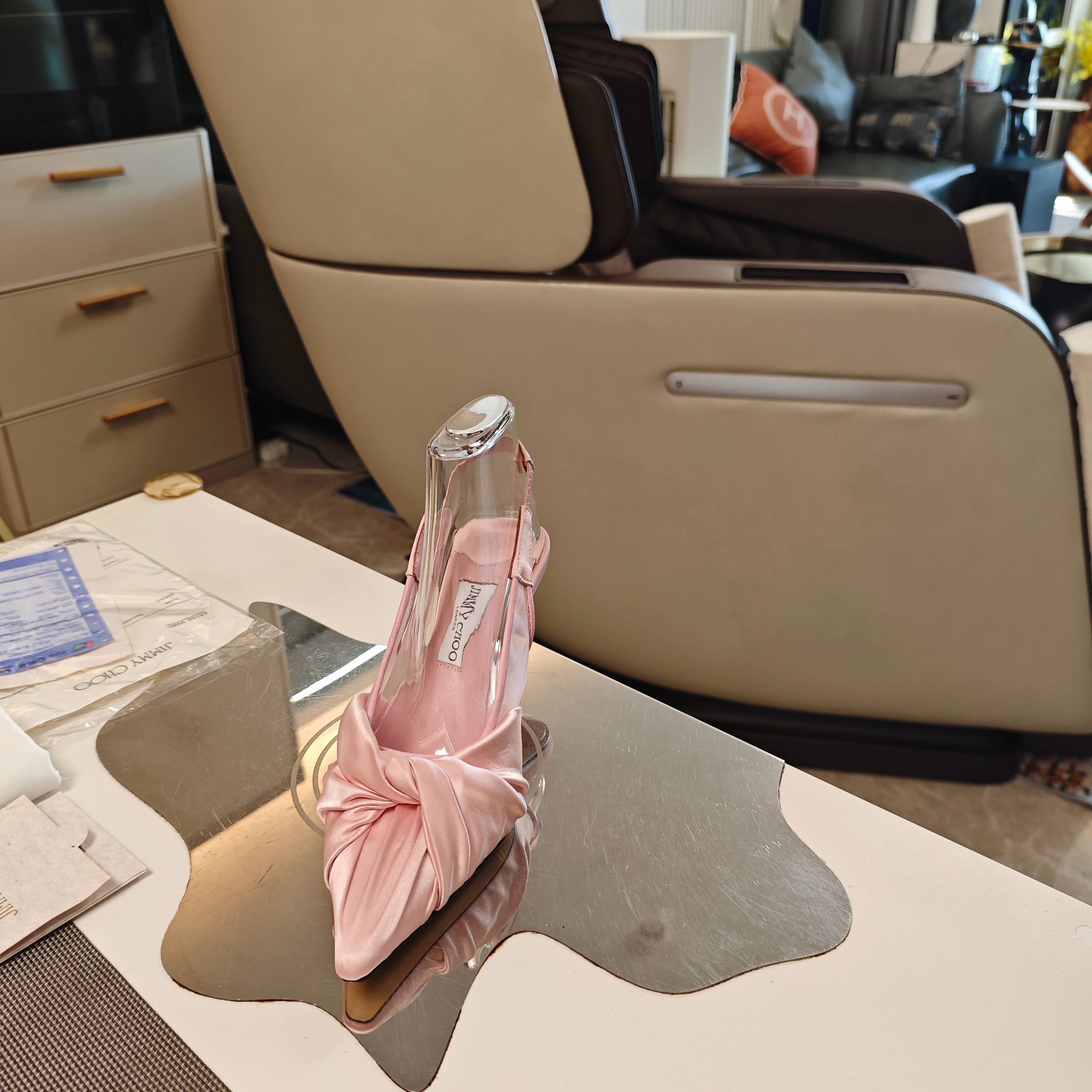 Jimmy Choo JlMMY CHOO周仰杰2026𝐬𝐬( 限量款3D蛇纹磁铁盒包装) ，低端勿比